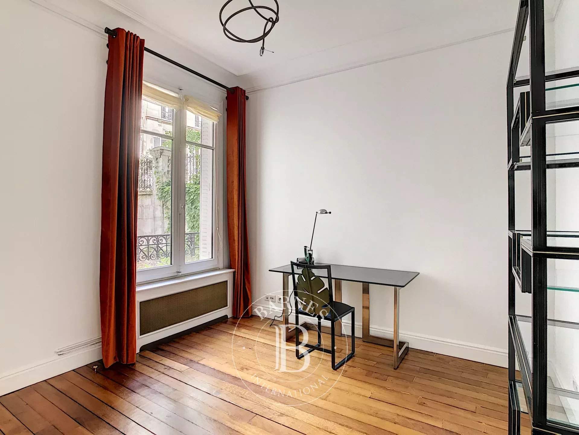 Paris  - Appartement 5 Pi&egrave;ces 4 Chambres - picture 13