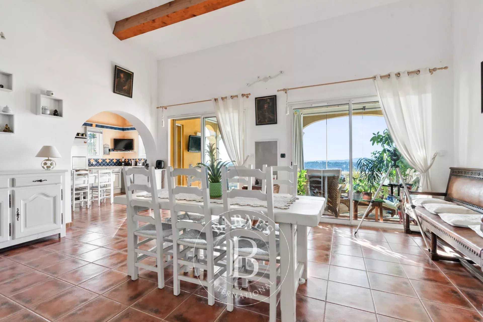 Sainte-Maxime  - Maison 7 Pi&egrave;ces 4 Chambres