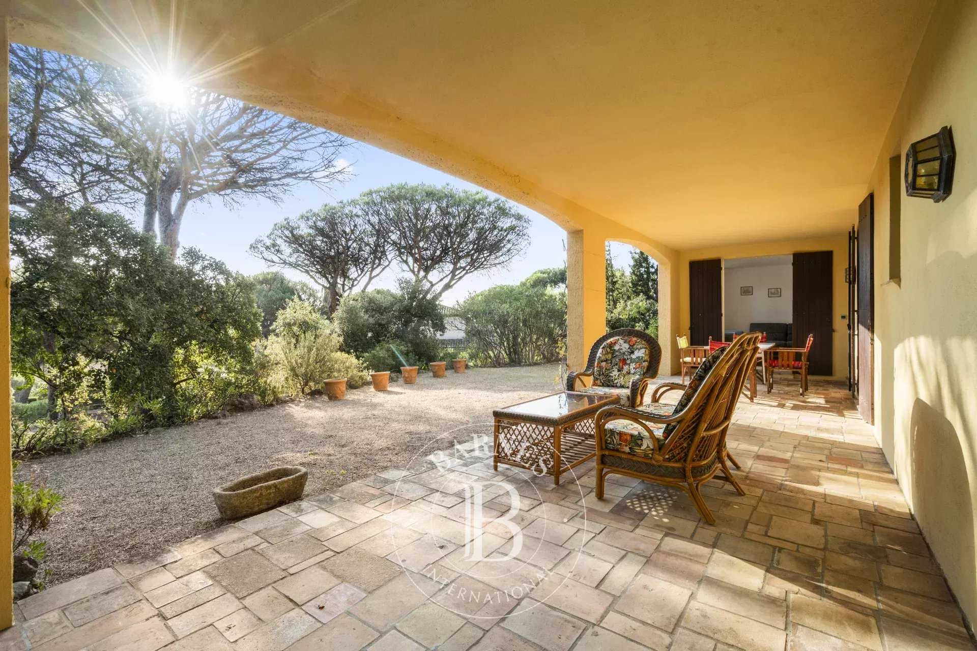 Sainte-Maxime  - Maison 7 Pièces 5 Chambres