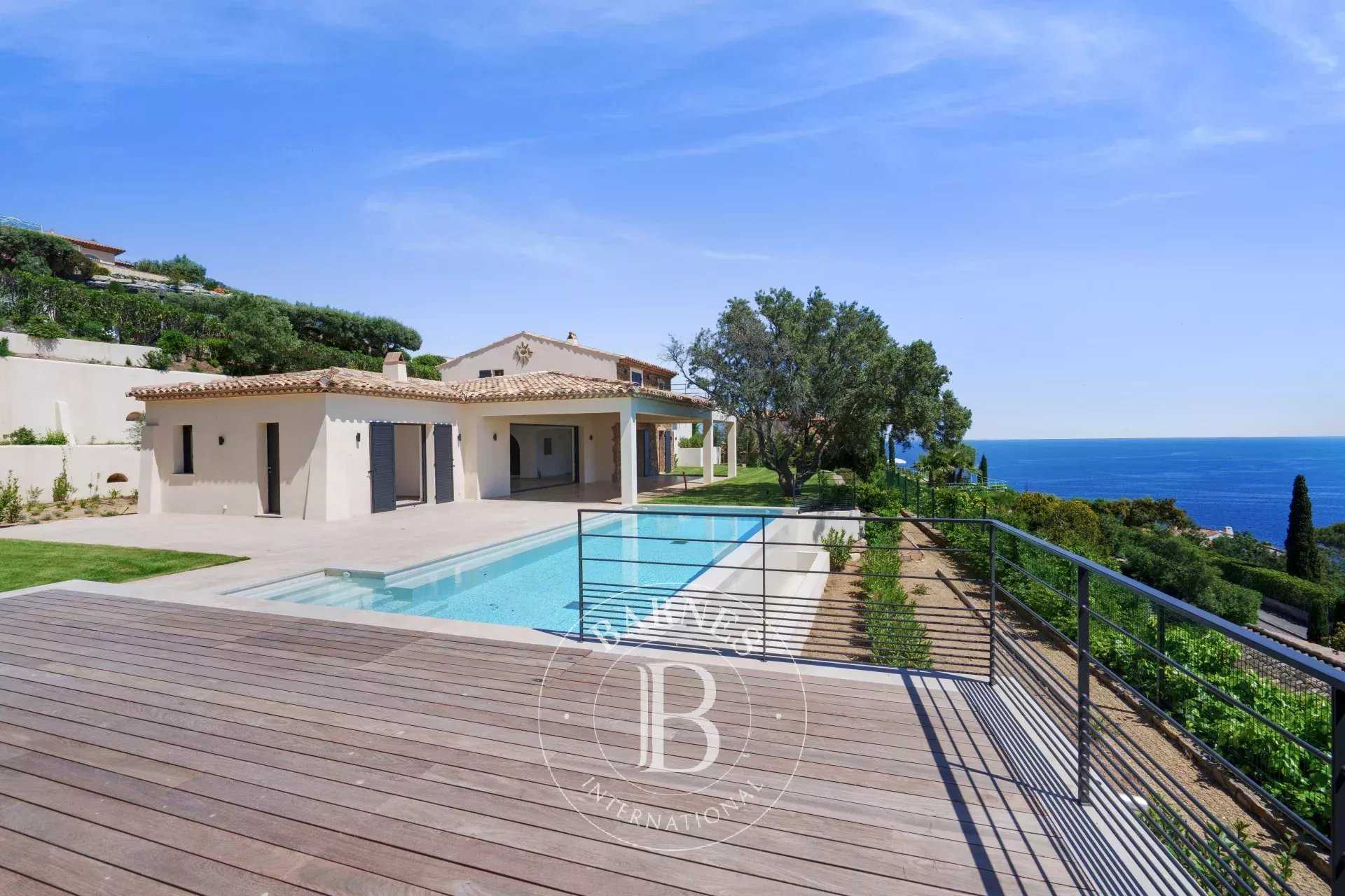 Sainte-Maxime  - Villa 5 Pièces 4 Chambres