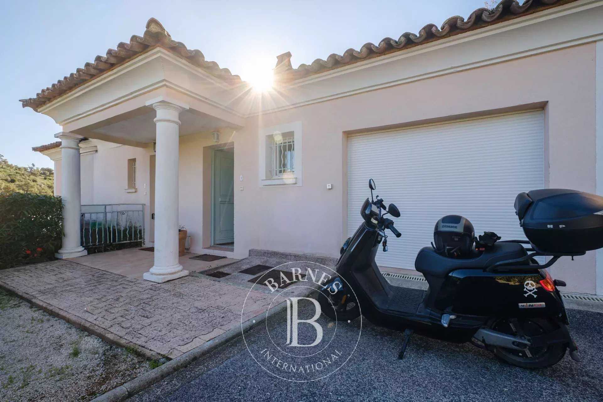 Sainte-Maxime  - Appartement 5 Pièces 3 Chambres