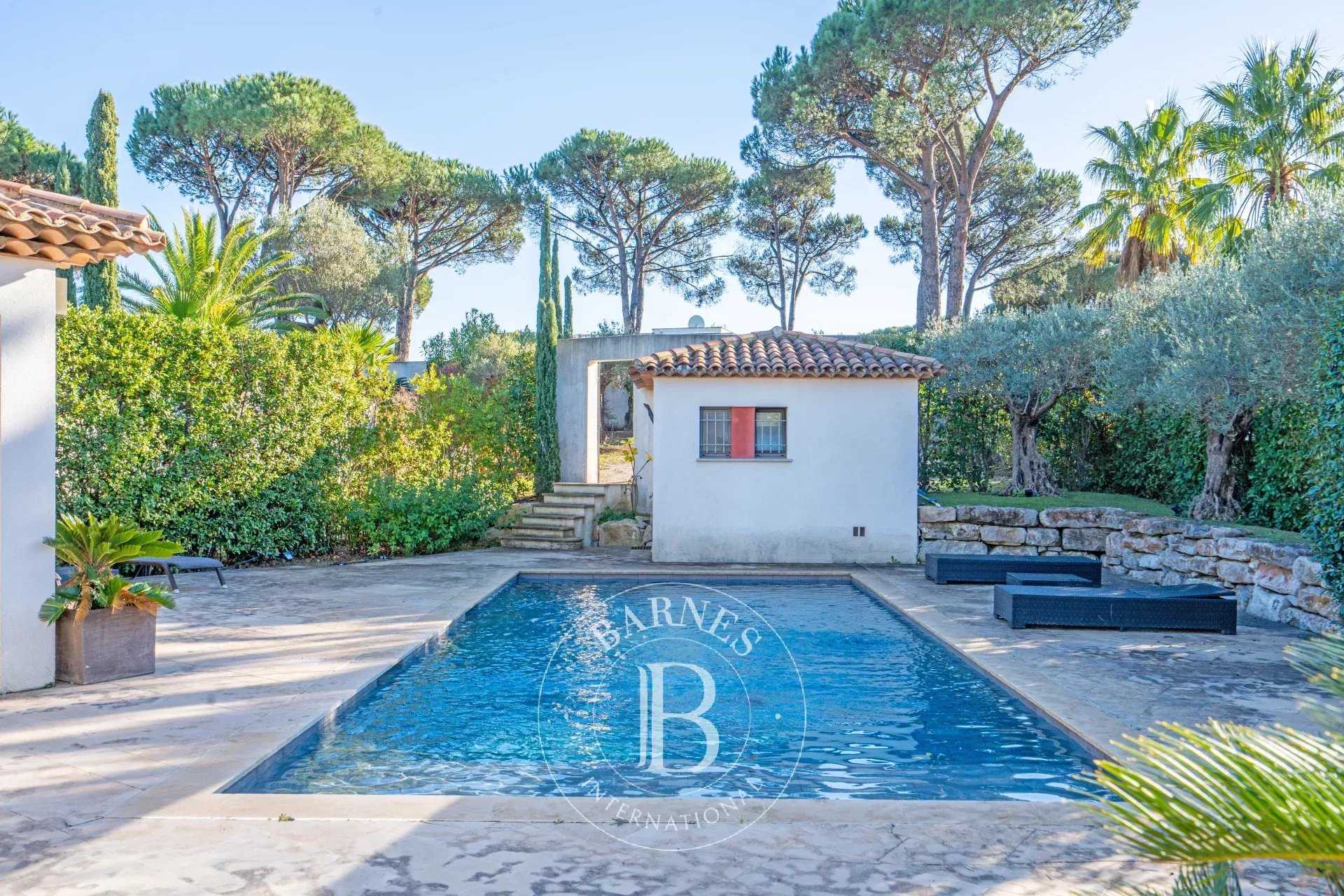 Sainte-Maxime  - Villa 6 Pi&egrave;ces 5 Chambres