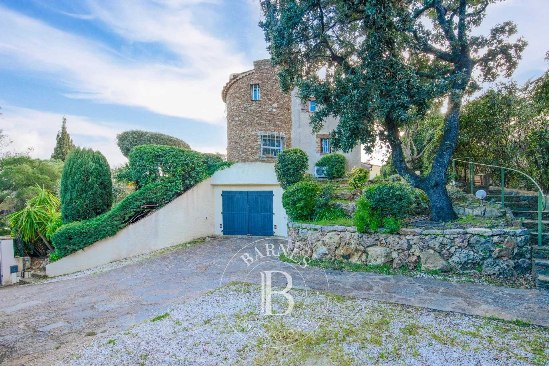 Sainte-Maxime  - Villa 5 Pièces 3 Chambres