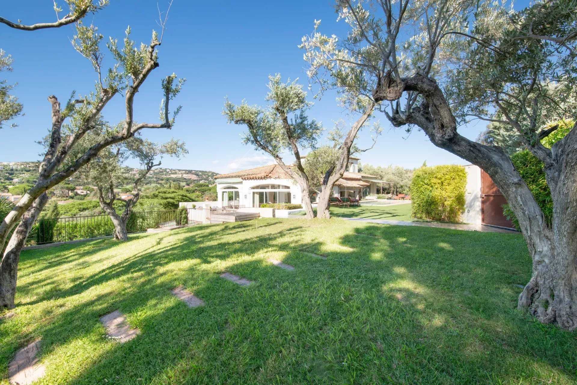 Sainte-Maxime  - Villa 8 Pièces 4 Chambres