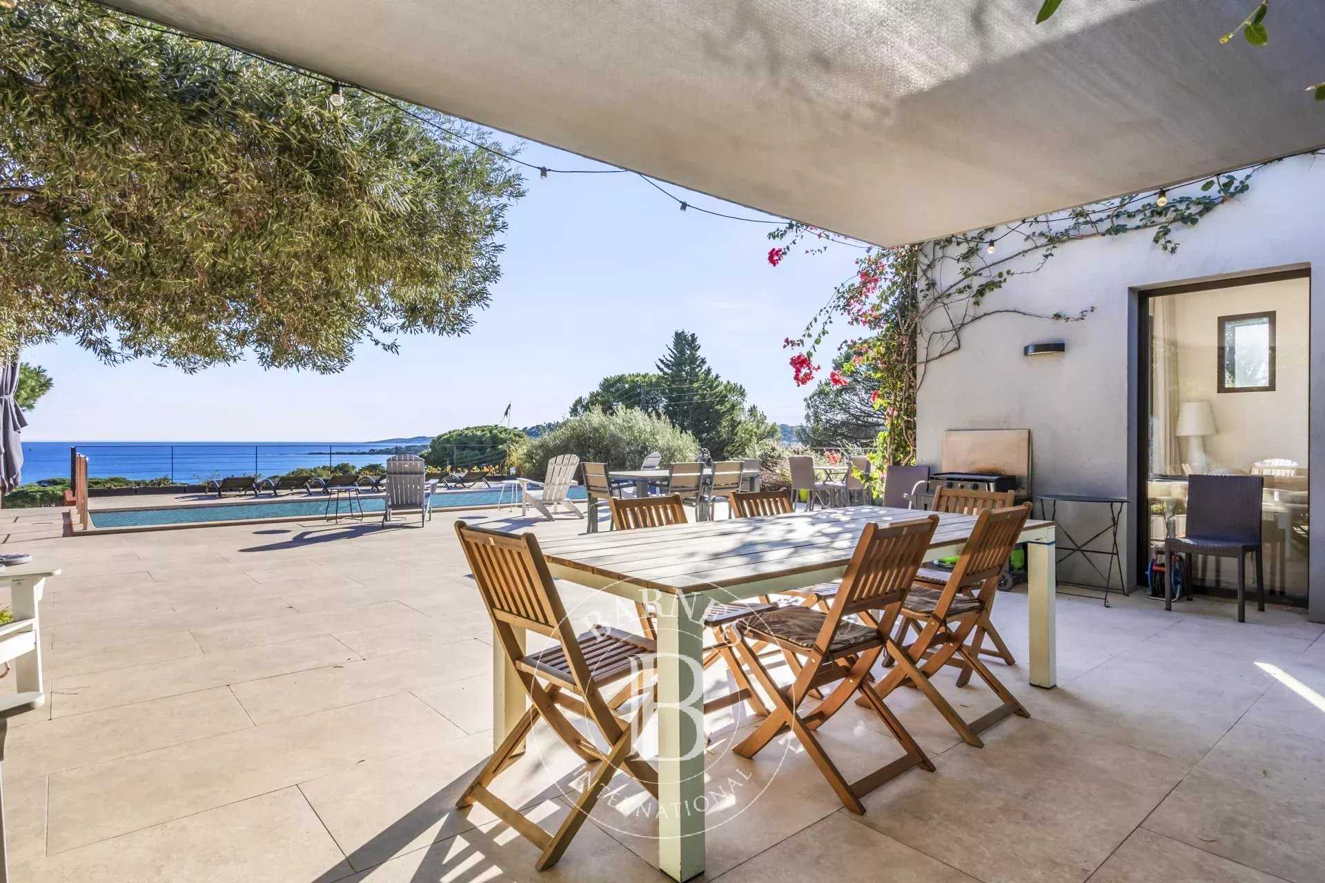 Sainte-Maxime  - Maison 7 Pièces 4 Chambres