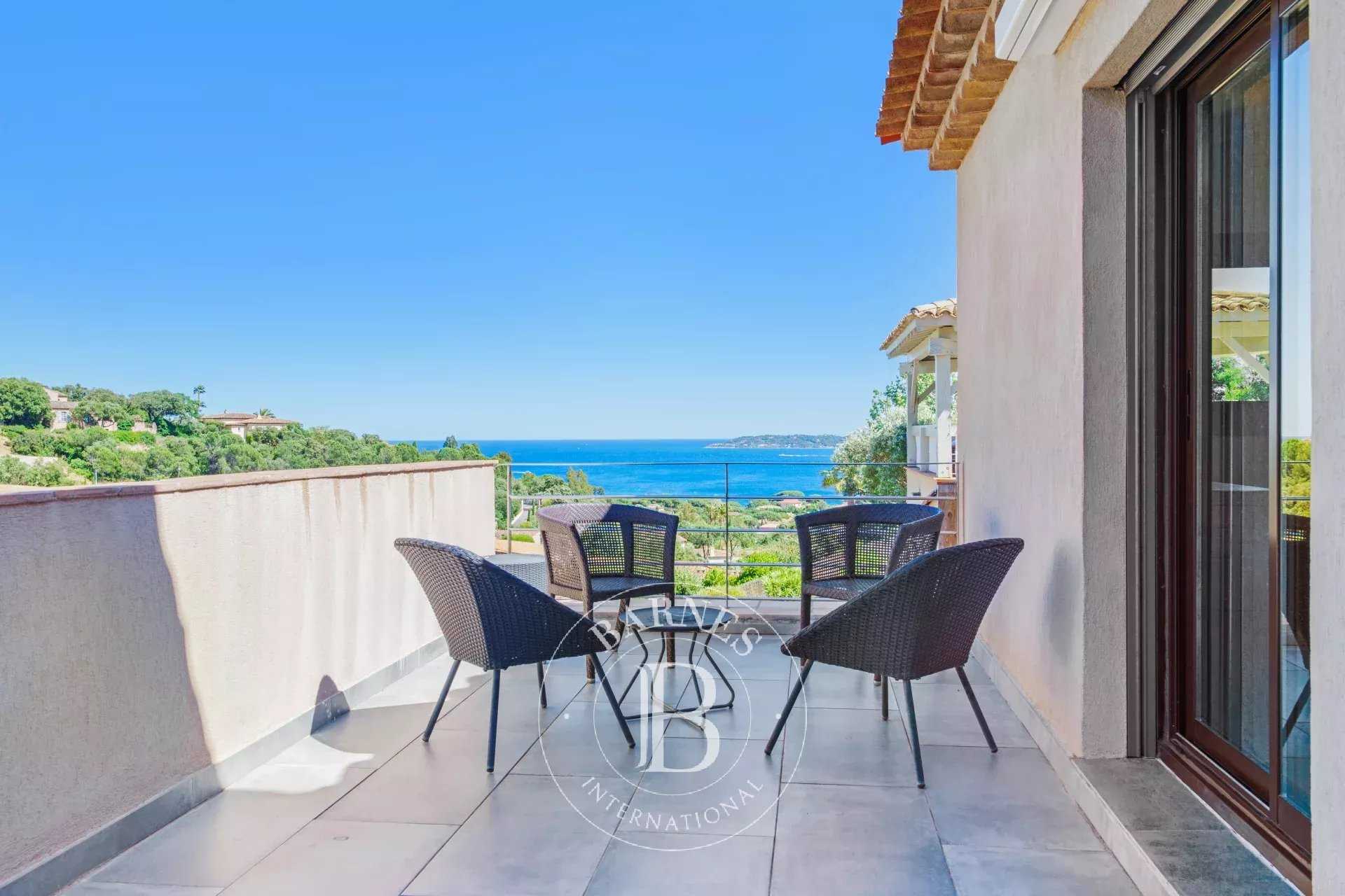 Sainte-Maxime  - Villa 8 Pi&egrave;ces 5 Chambres