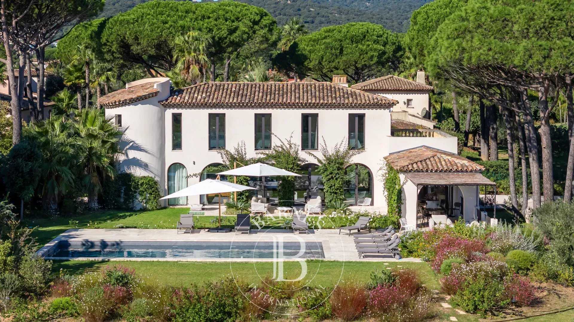 GRIMAUD - DOMAINE PRIVÉ - VILLA 6 CHAMBRES - PISCINE picture 20