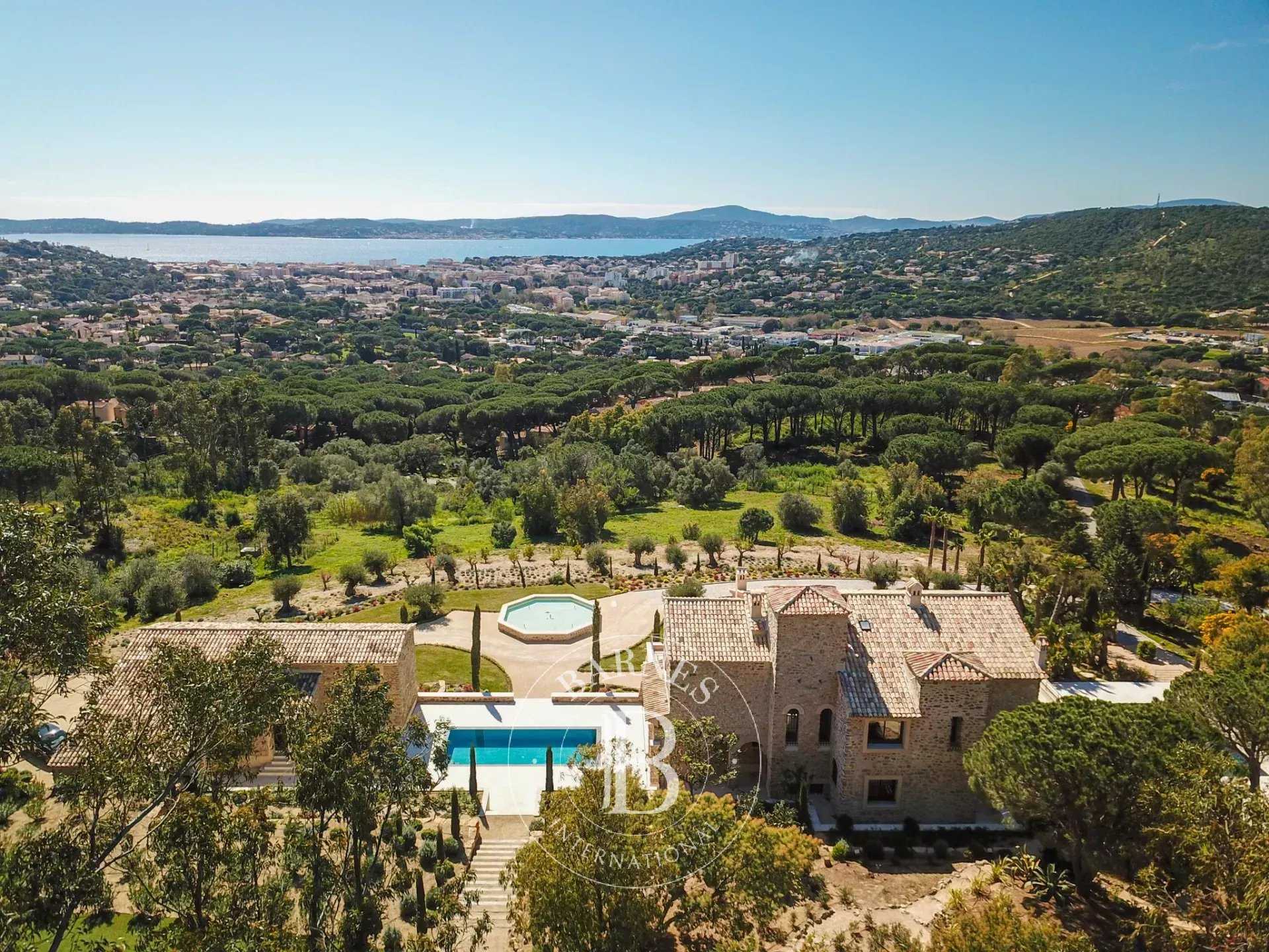 Sainte-Maxime  - Propriété 10 Pi&egrave;ces 8 Chambres