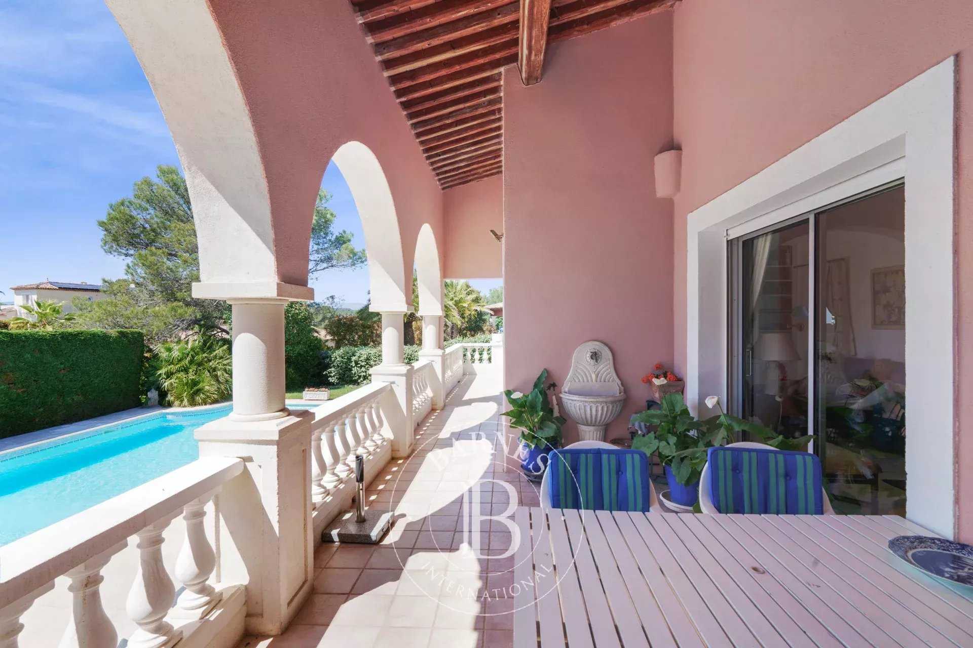 Fréjus  - Villa 4 Bedrooms