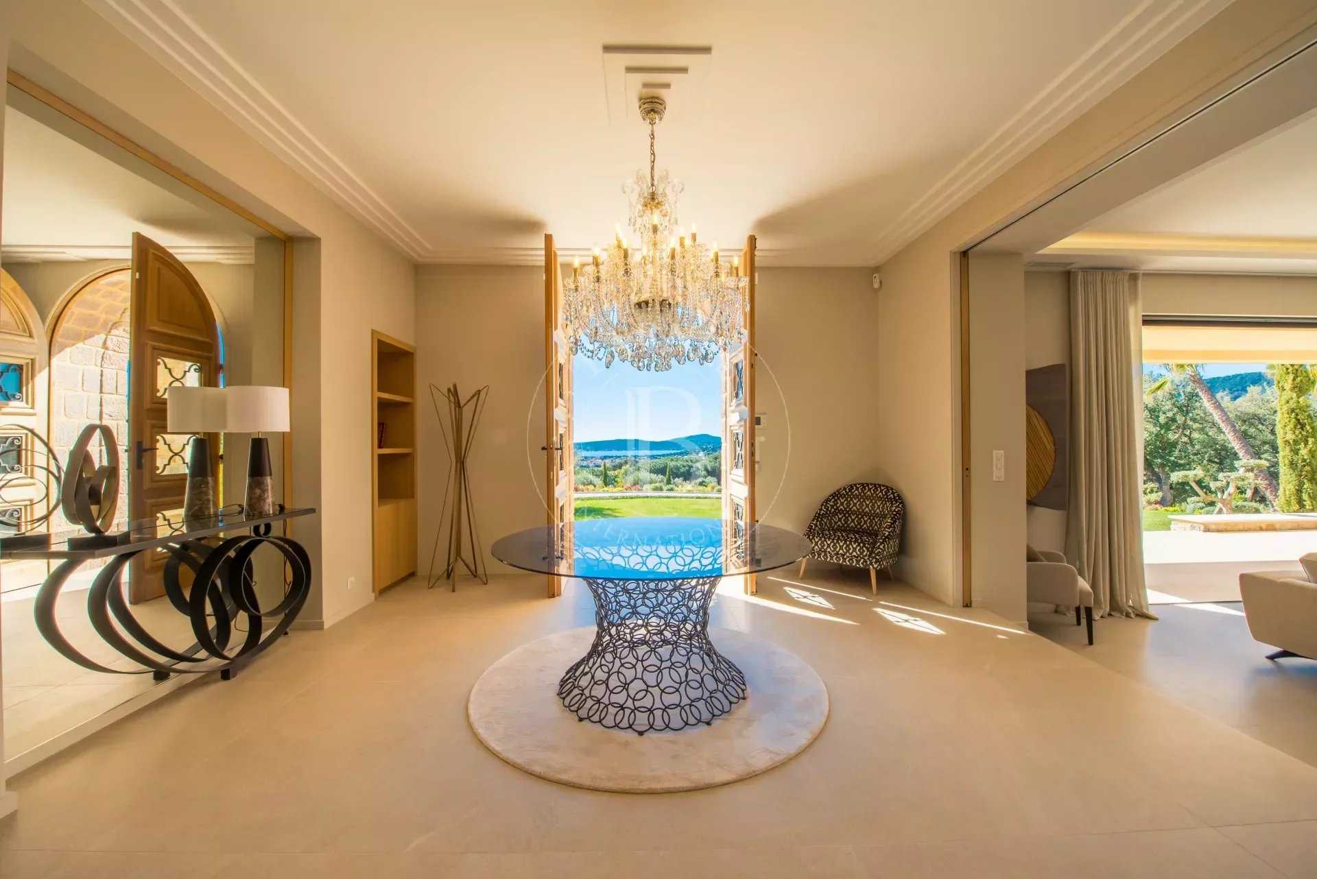 Sainte-Maxime  - Propriété 10 Pi&egrave;ces 8 Chambres