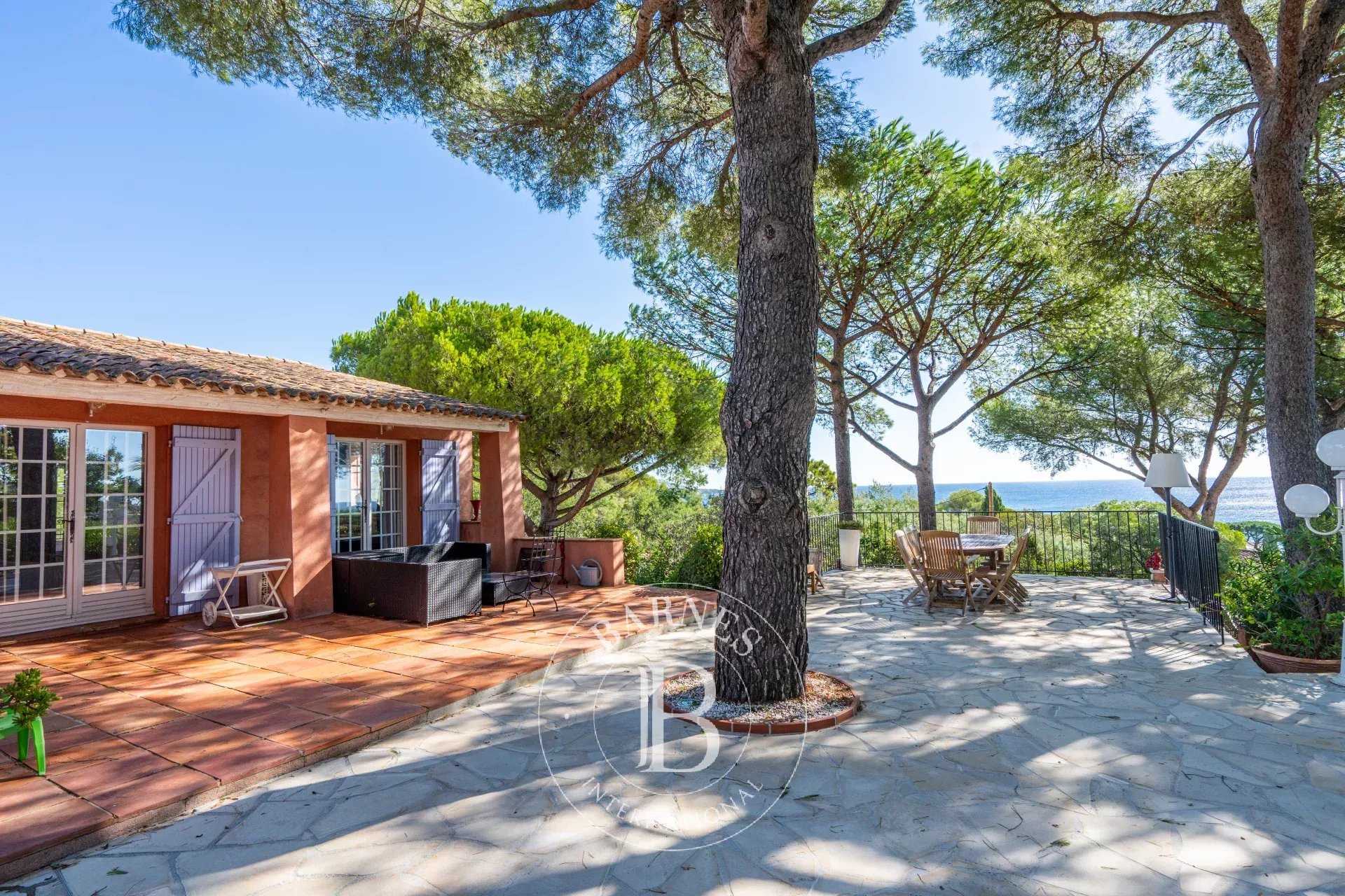 Sainte-Maxime  - Villa 10 Pi&egrave;ces 8 Chambres