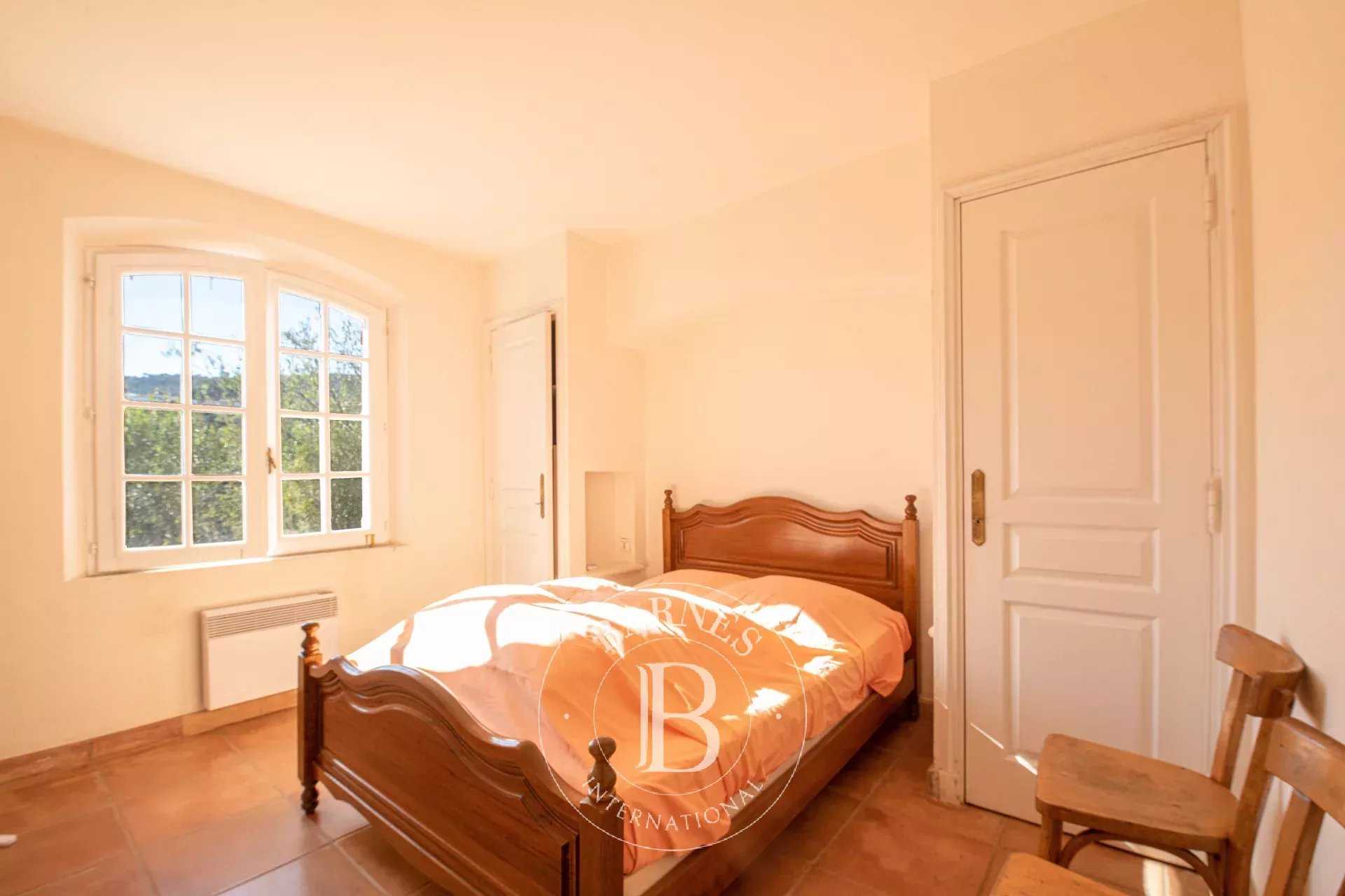 Sainte-Maxime  - Villa 10 Pi&egrave;ces 8 Chambres