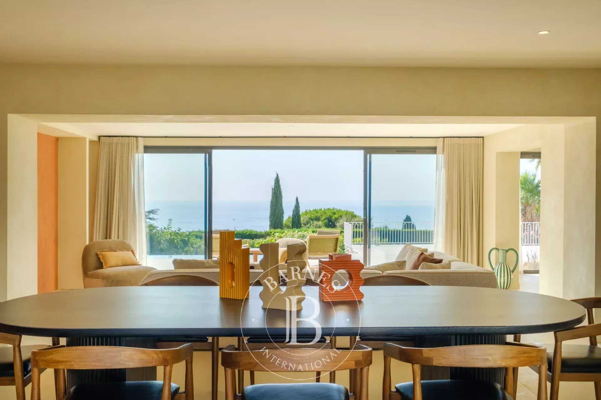 Sainte-Maxime  - Villa 7 Pi&egrave;ces 5 Chambres