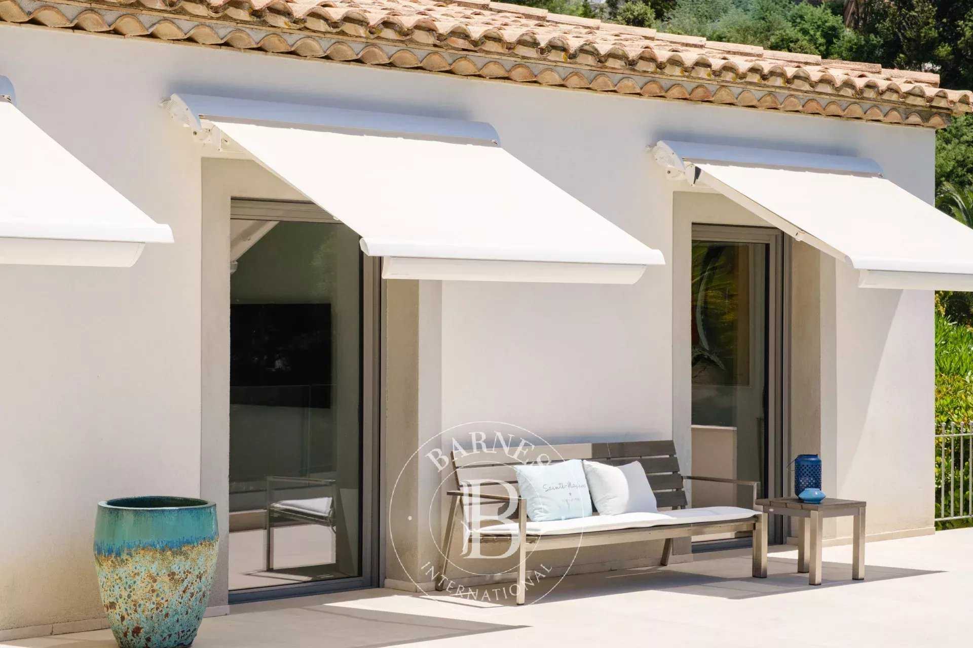 Sainte-Maxime  - Villa 7 Pi&egrave;ces 5 Chambres