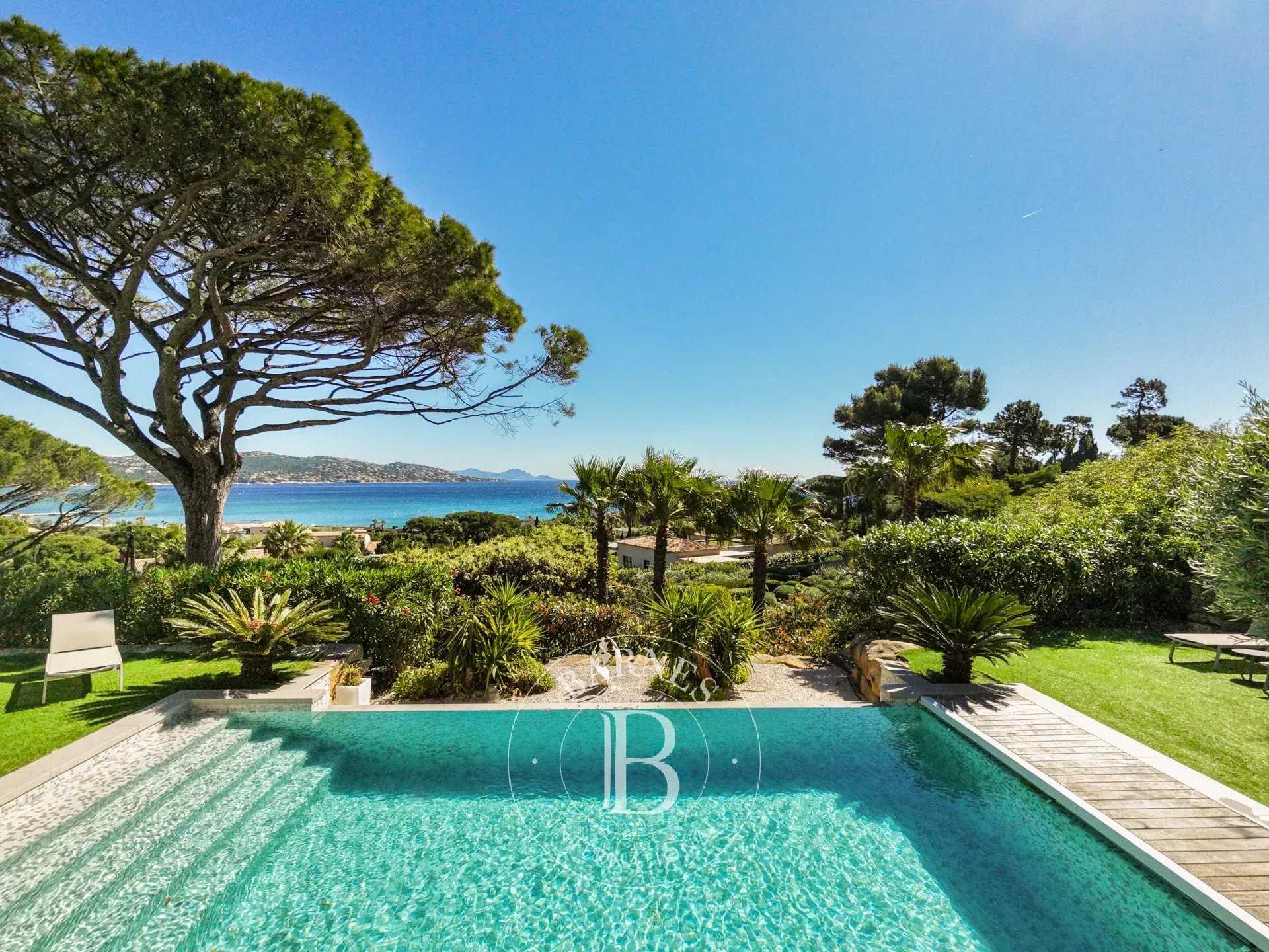 Sainte-Maxime  - Villa 6 Pi&egrave;ces 4 Chambres