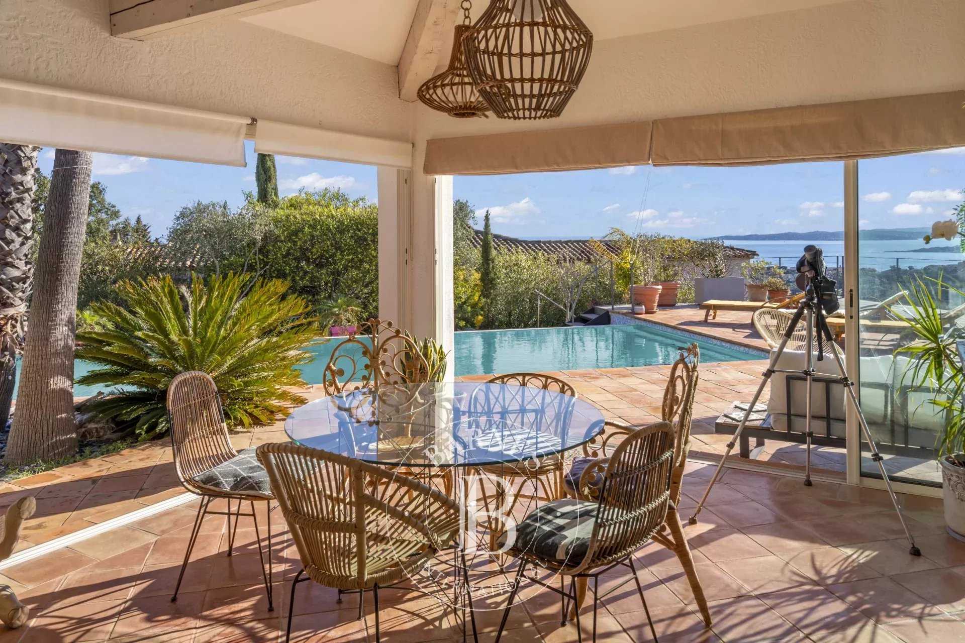 Roquebrune-sur-Argens  - Villa 4 Bedrooms