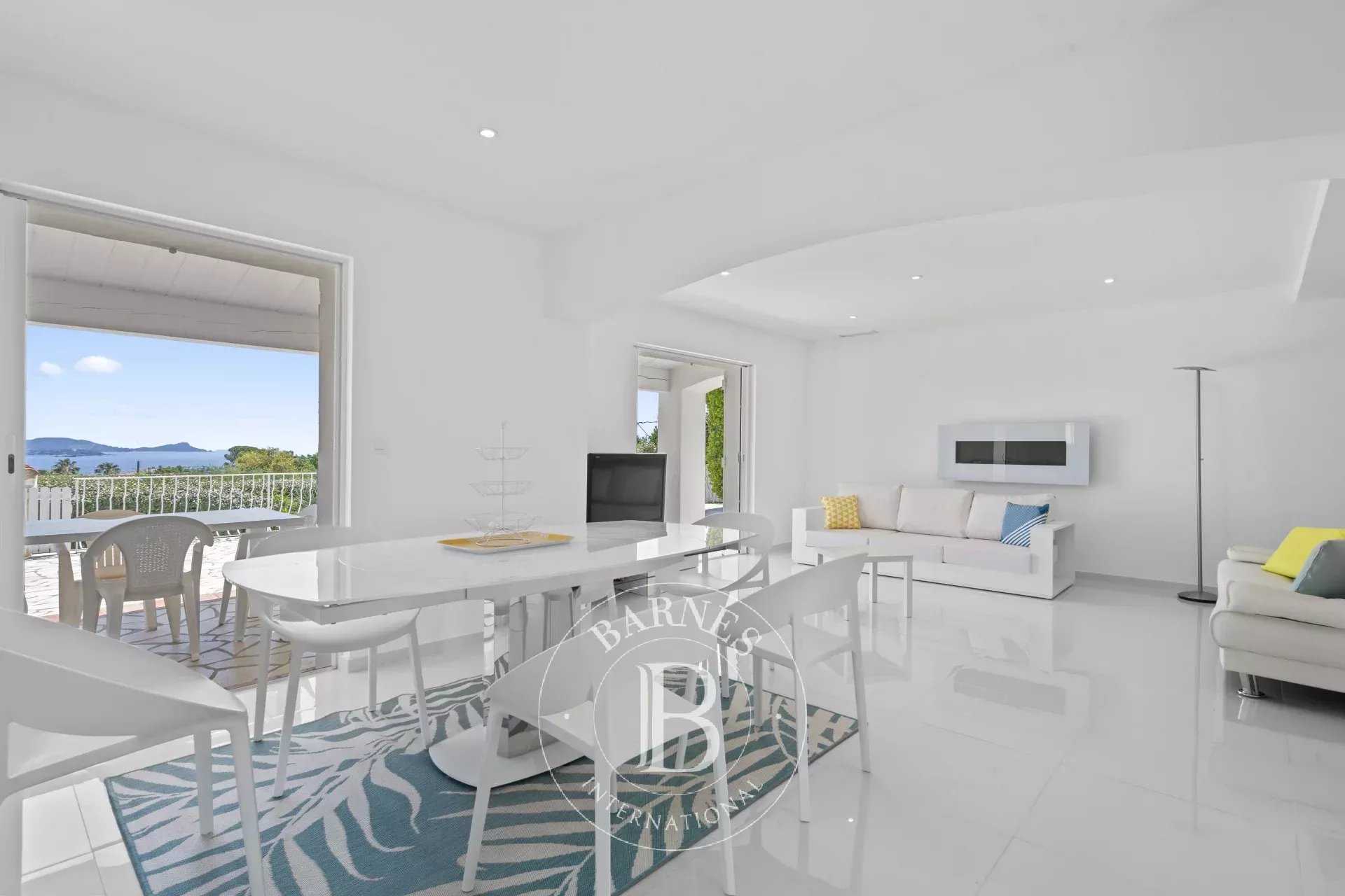 Saint Aygulf  - Villa 5 Pièces 3 Chambres
