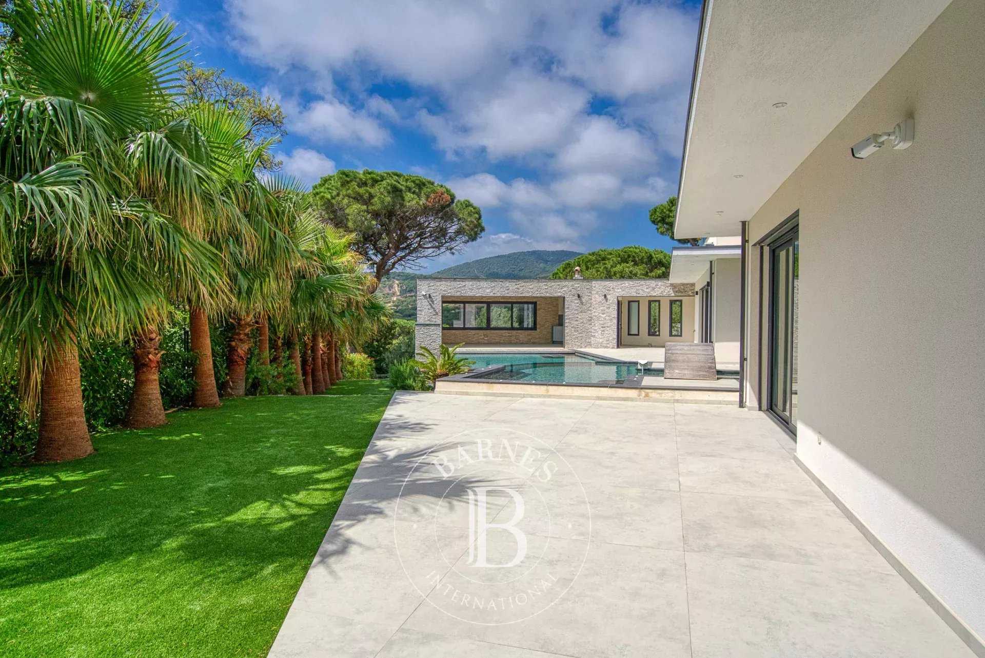 Sainte-Maxime  - Villa 5 Bedrooms