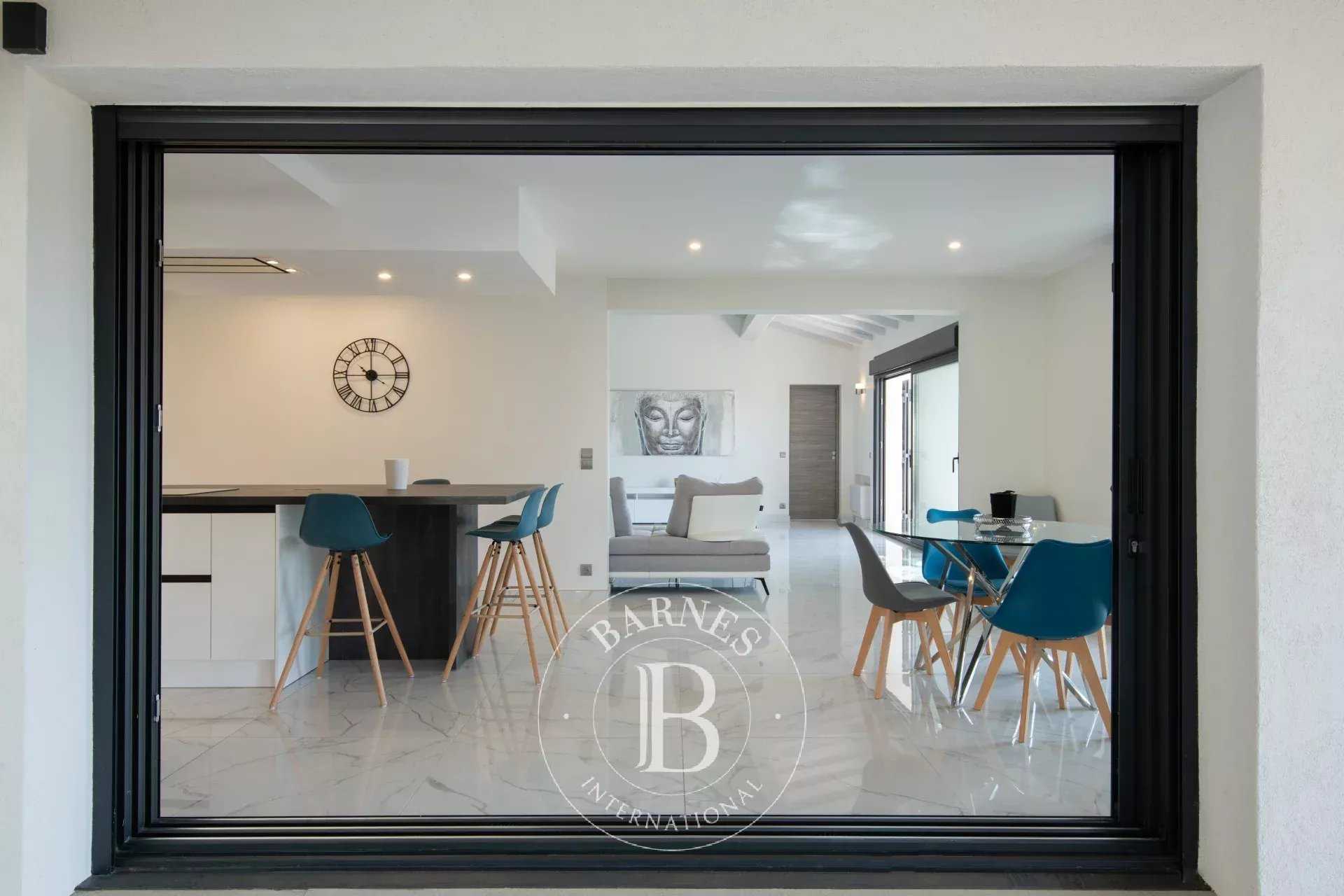 Sainte-Maxime  - Villa 10 Pi&egrave;ces 5 Chambres