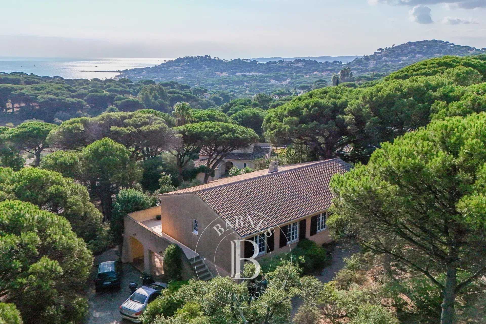 Sainte-Maxime  - Maison 7 Pièces 5 Chambres