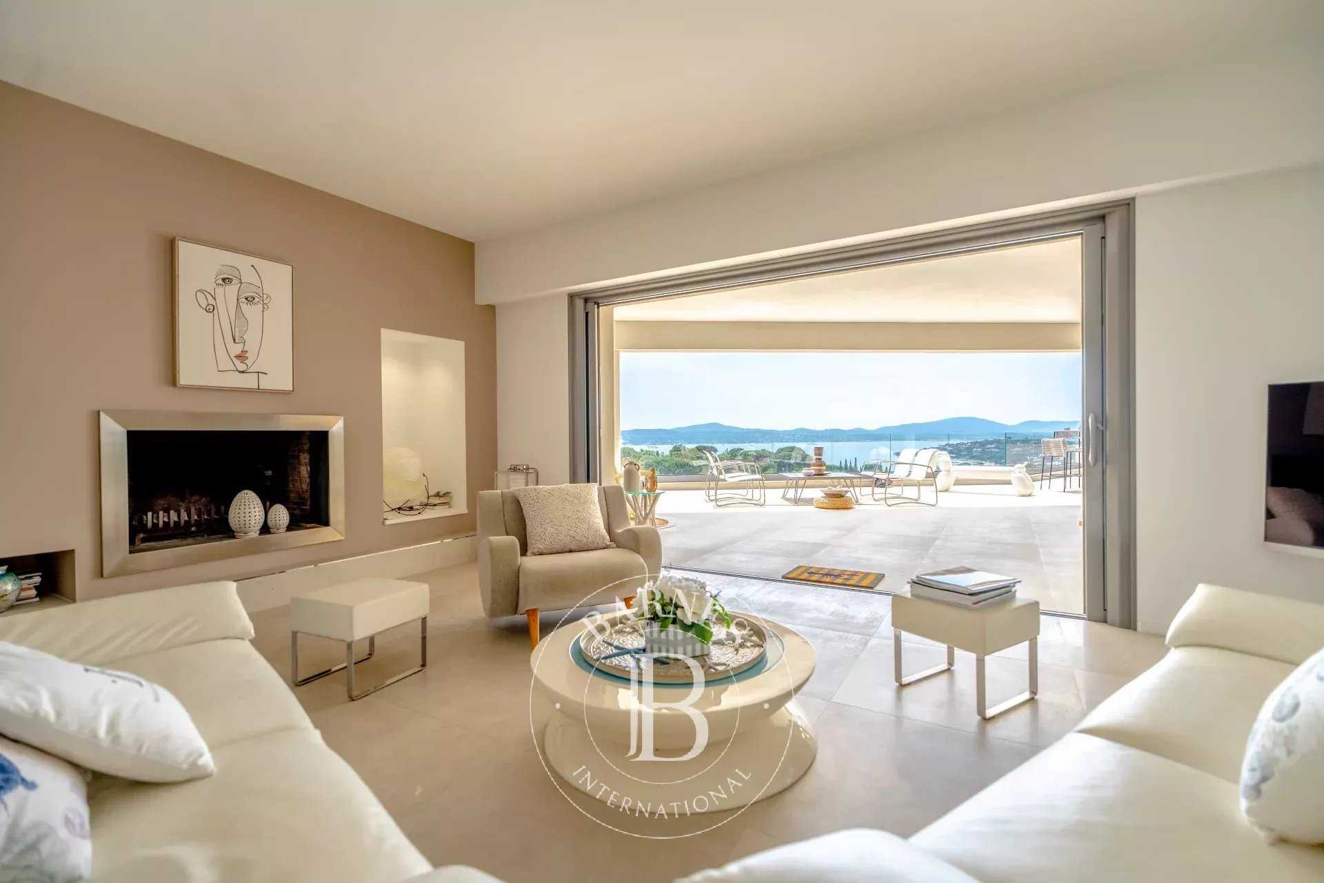 Villa Sainte-Maxime  -  ref 86101840 (picture 2)