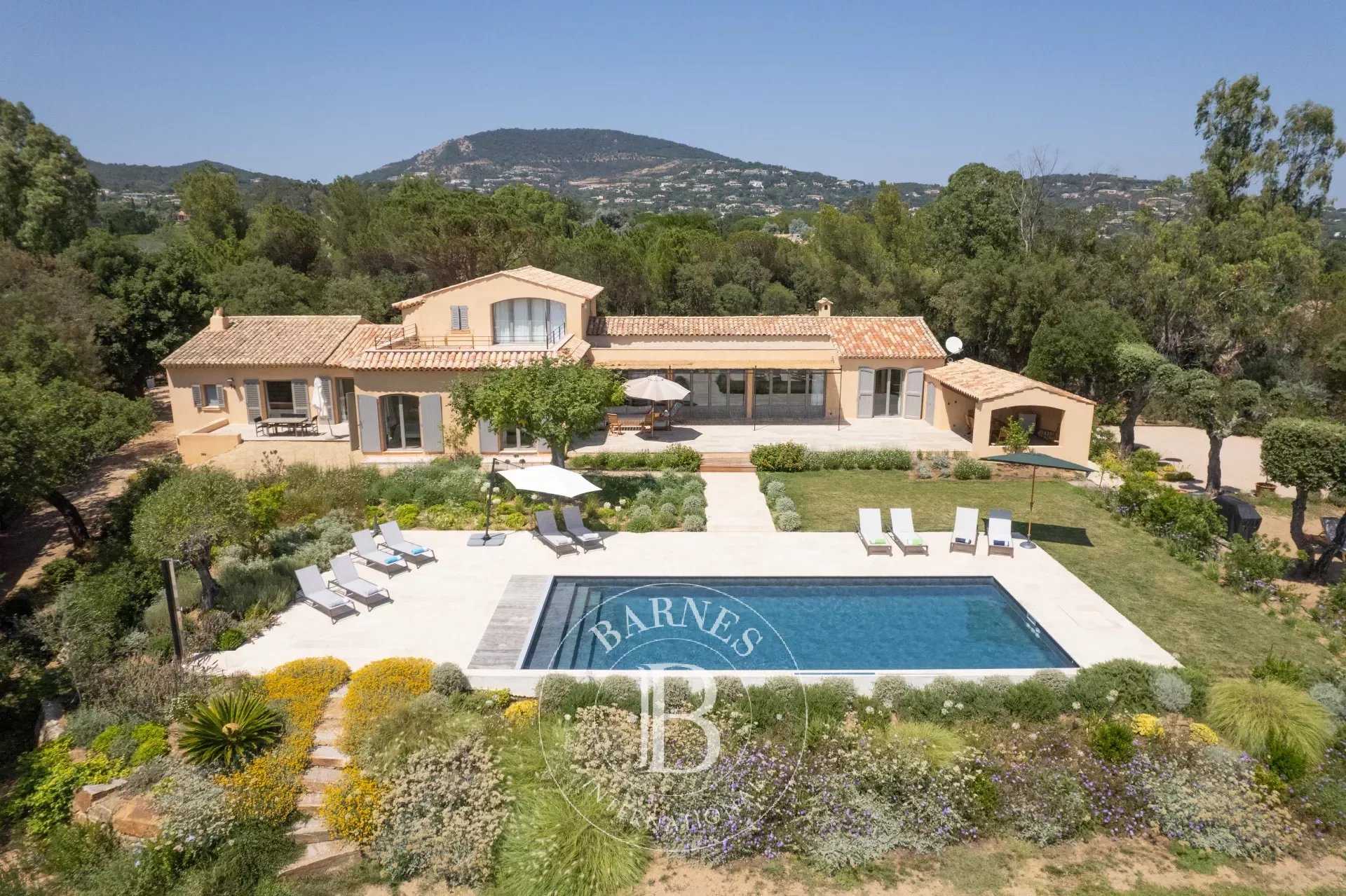 Property Grimaud  -  ref 7343347 (picture 1)