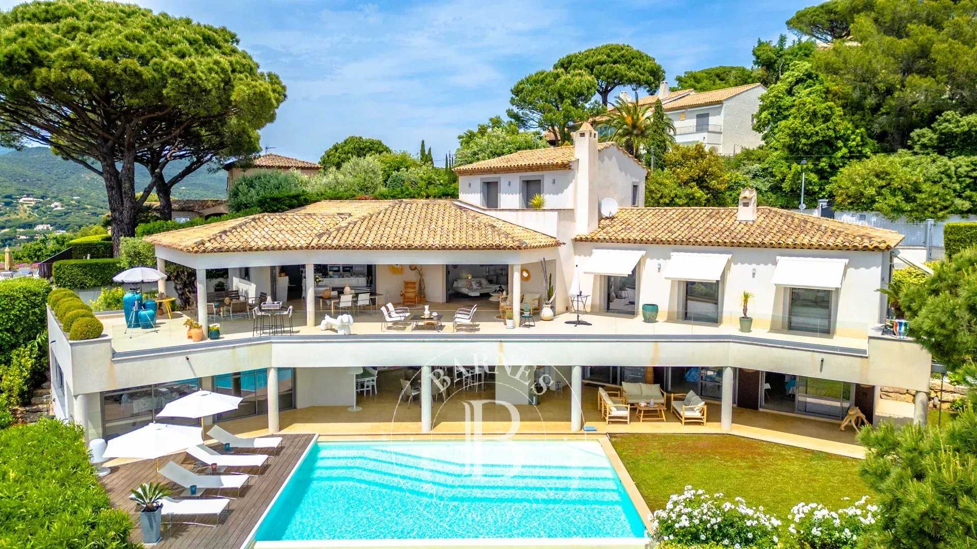 Villa Sainte-Maxime  -  ref 86101840 (picture 1)