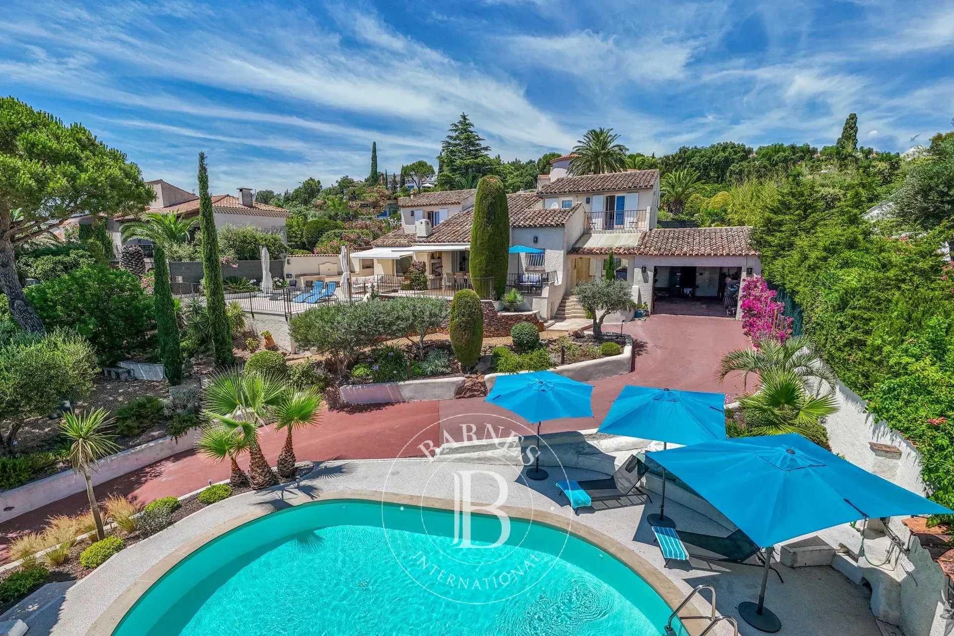 Villa Les Issambres  -  ref 86055196 (picture 1)