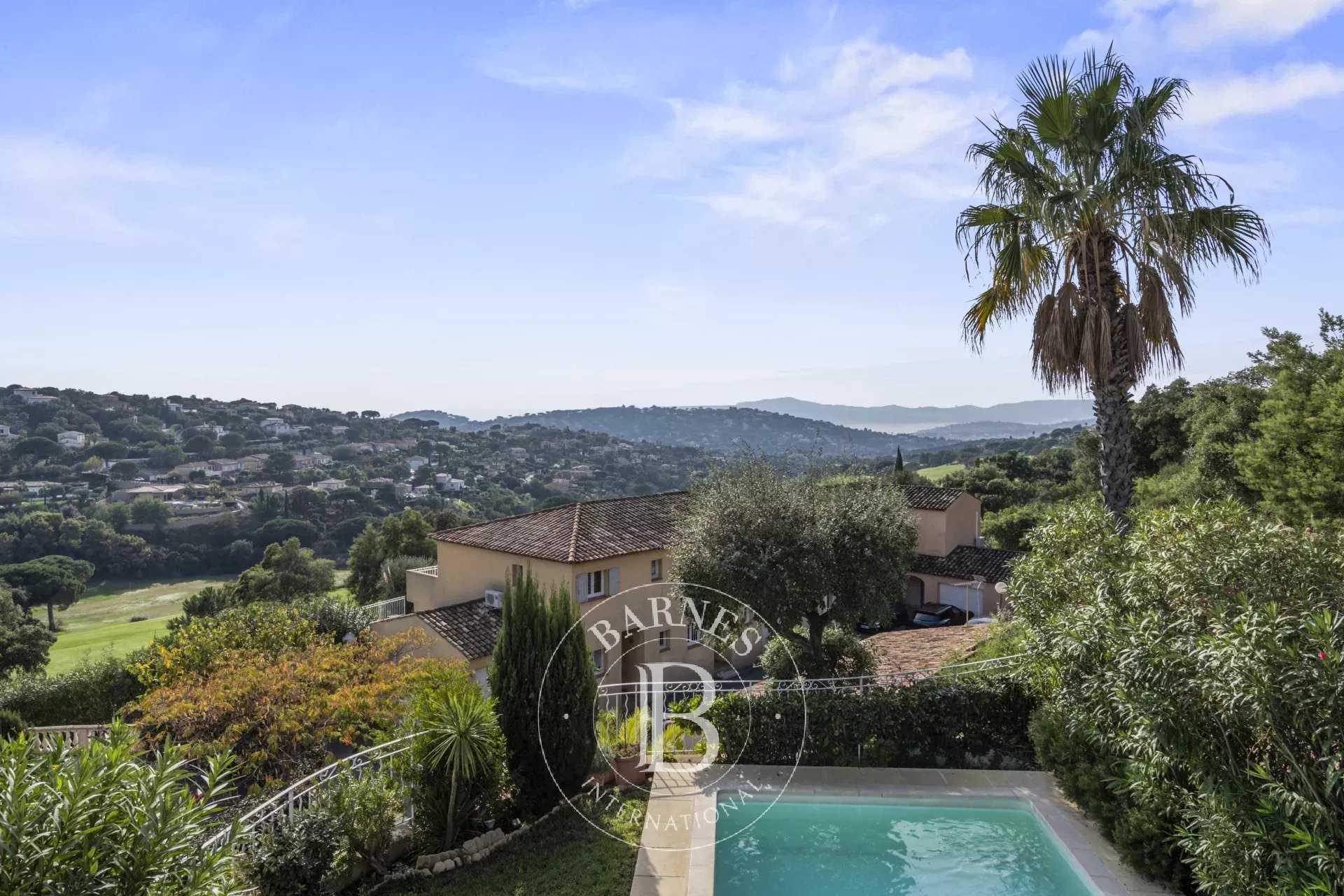 Villa Sainte-Maxime  -  ref 86421054 (picture 3)