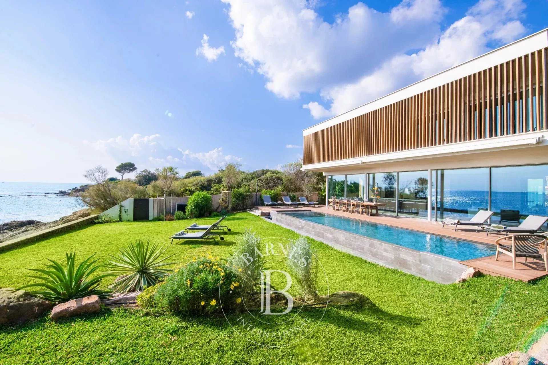 Villa Sainte-Maxime - Ref 86648897