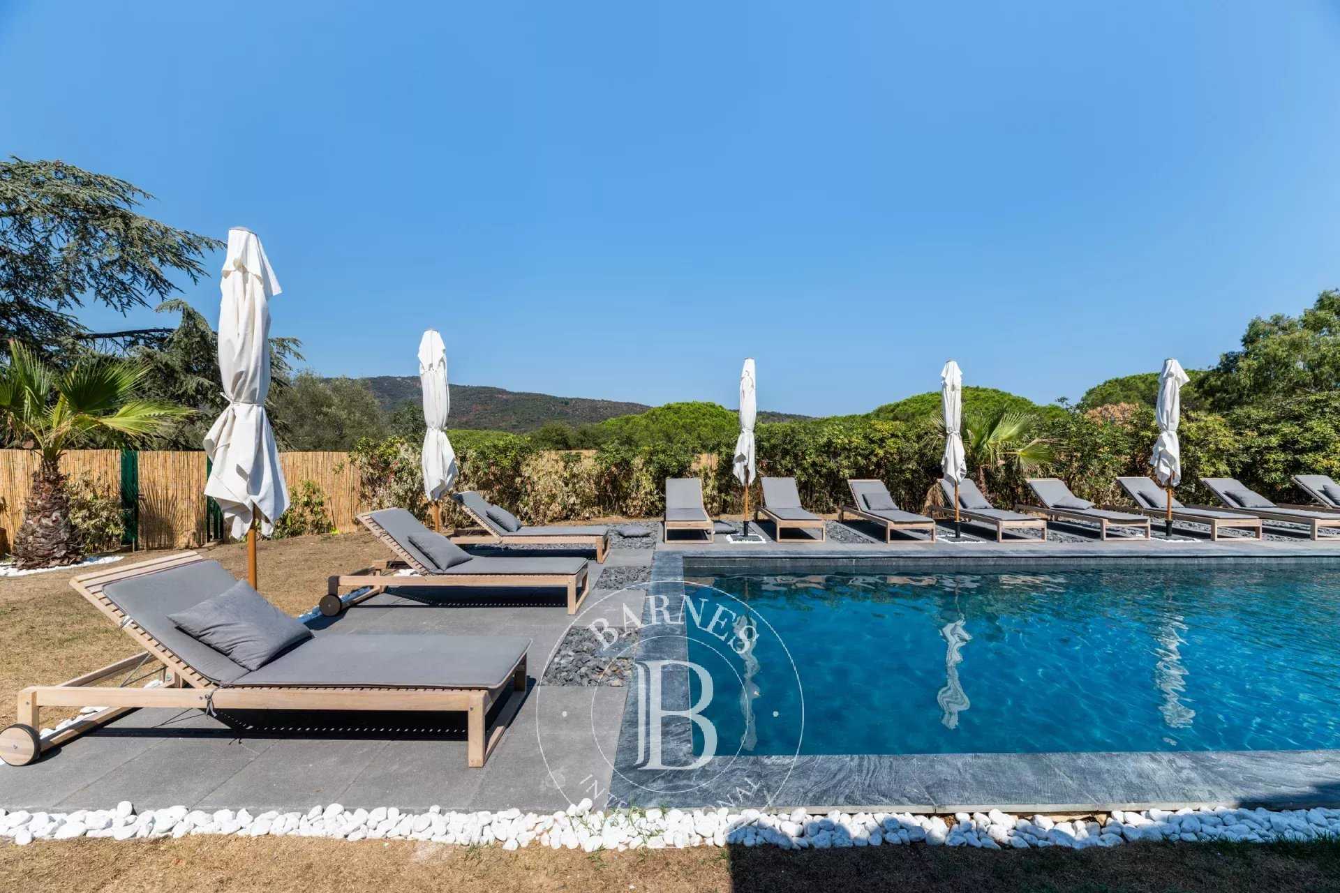 Villa Sainte-Maxime  -  ref 84280013 (picture 1)