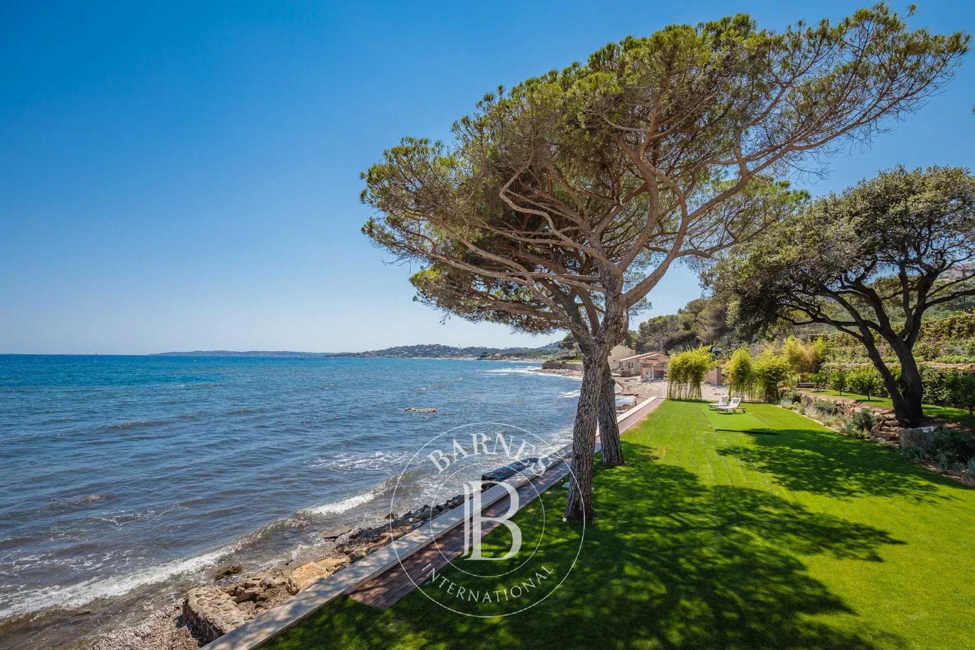 Villa Sainte-Maxime  -  ref 7582858 (picture 1)