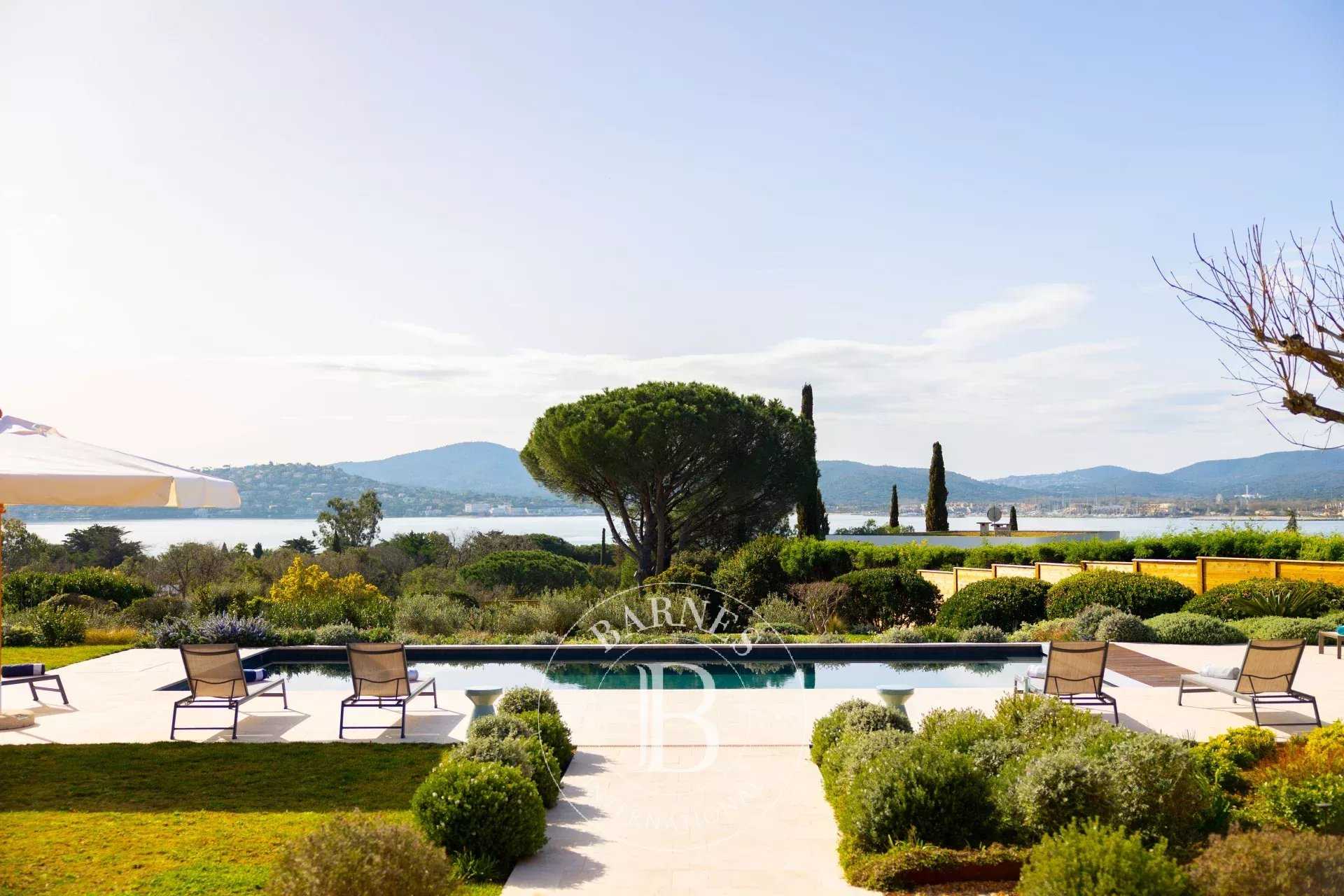 Property Grimaud  -  ref 7343347 (picture 3)