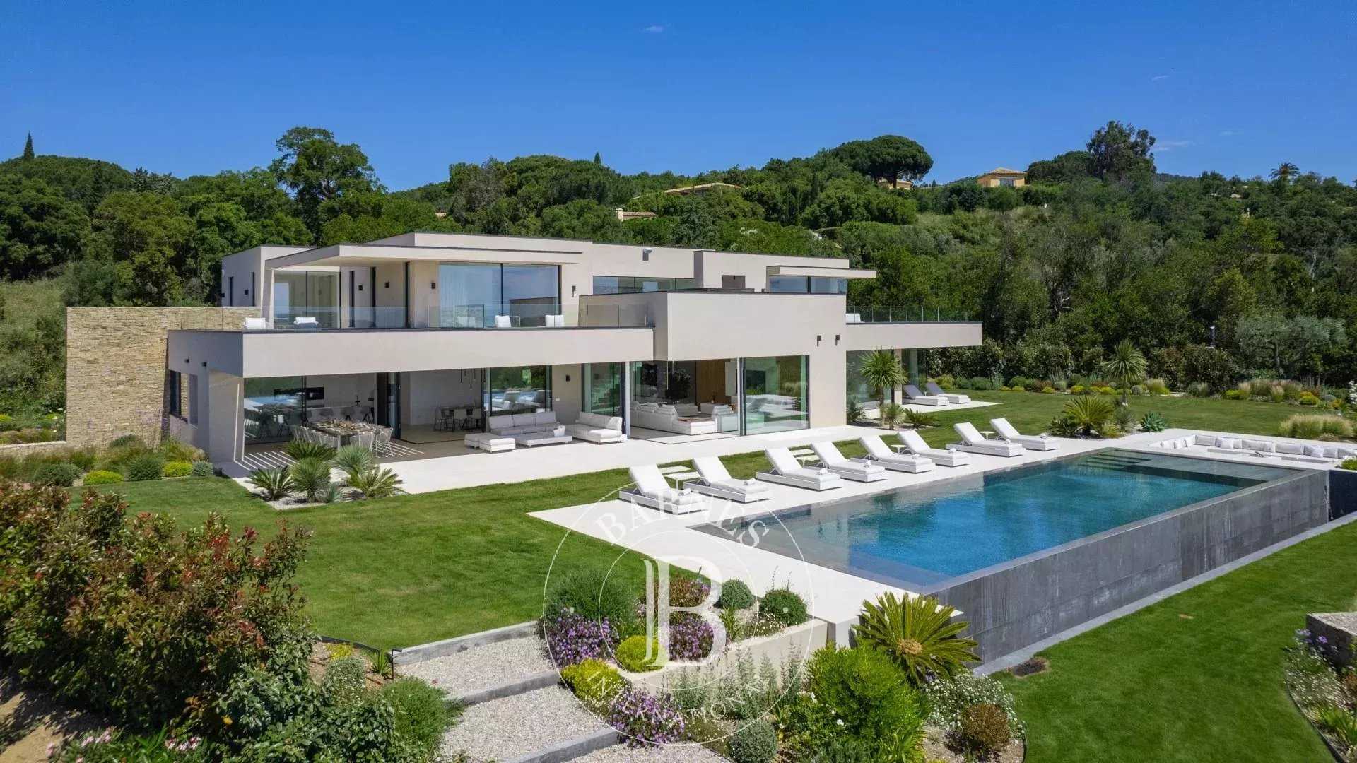 Villa Grimaud - Ref 85597228