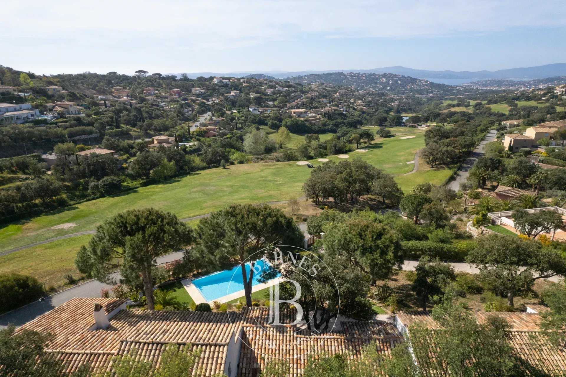 Villa Sainte-Maxime  -  ref 6813908 (picture 2)