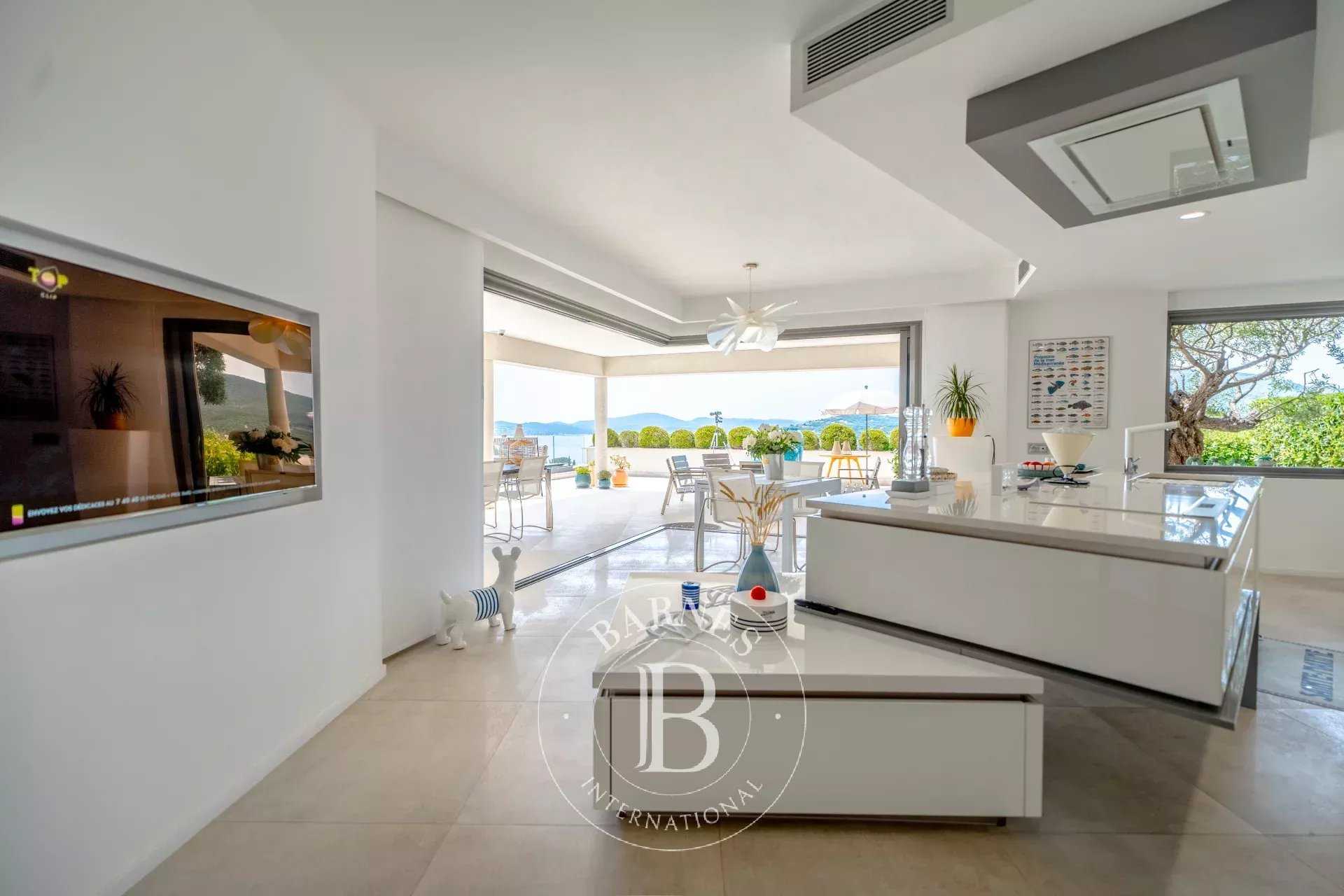 Villa Sainte-Maxime  -  ref 86101840 (picture 3)