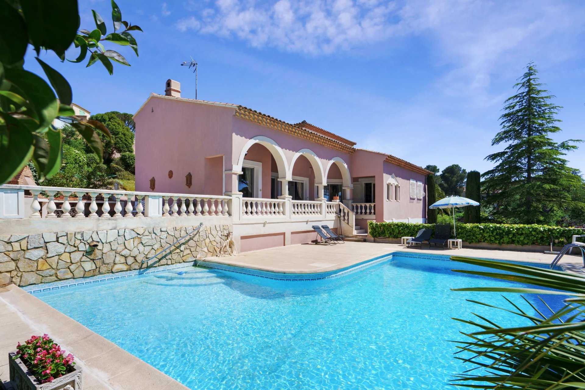 Villa Fréjus  -  ref 85893184 (picture 3)