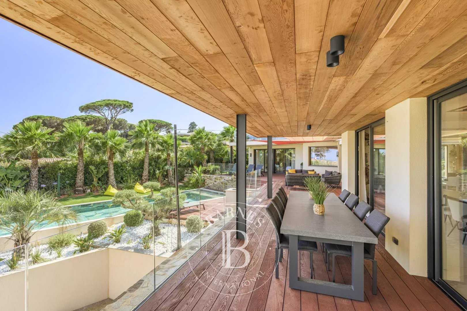 Villa Sainte-Maxime  -  ref 86083948 (picture 3)