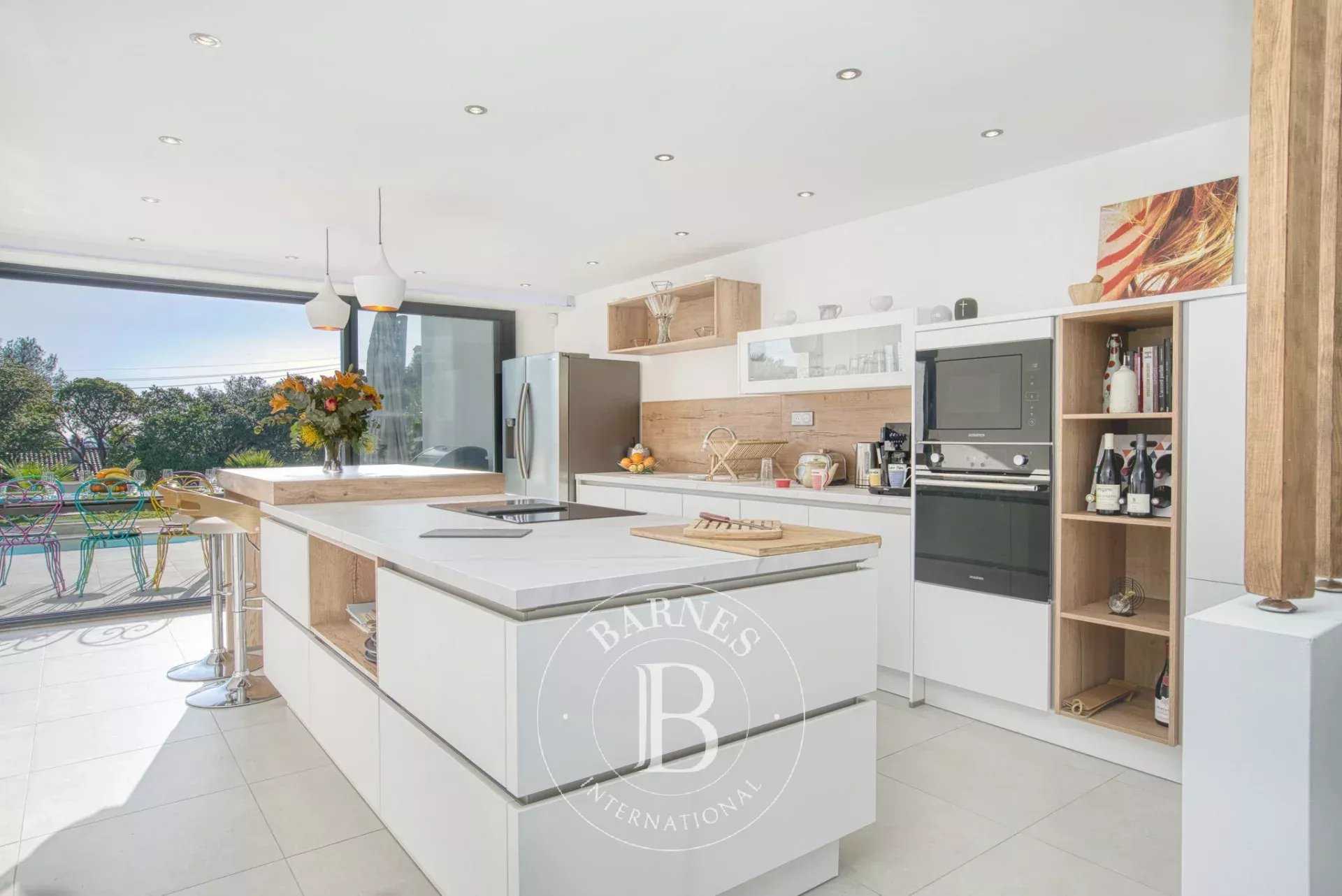 Villa Les Issambres  -  ref 7875146 (picture 2)