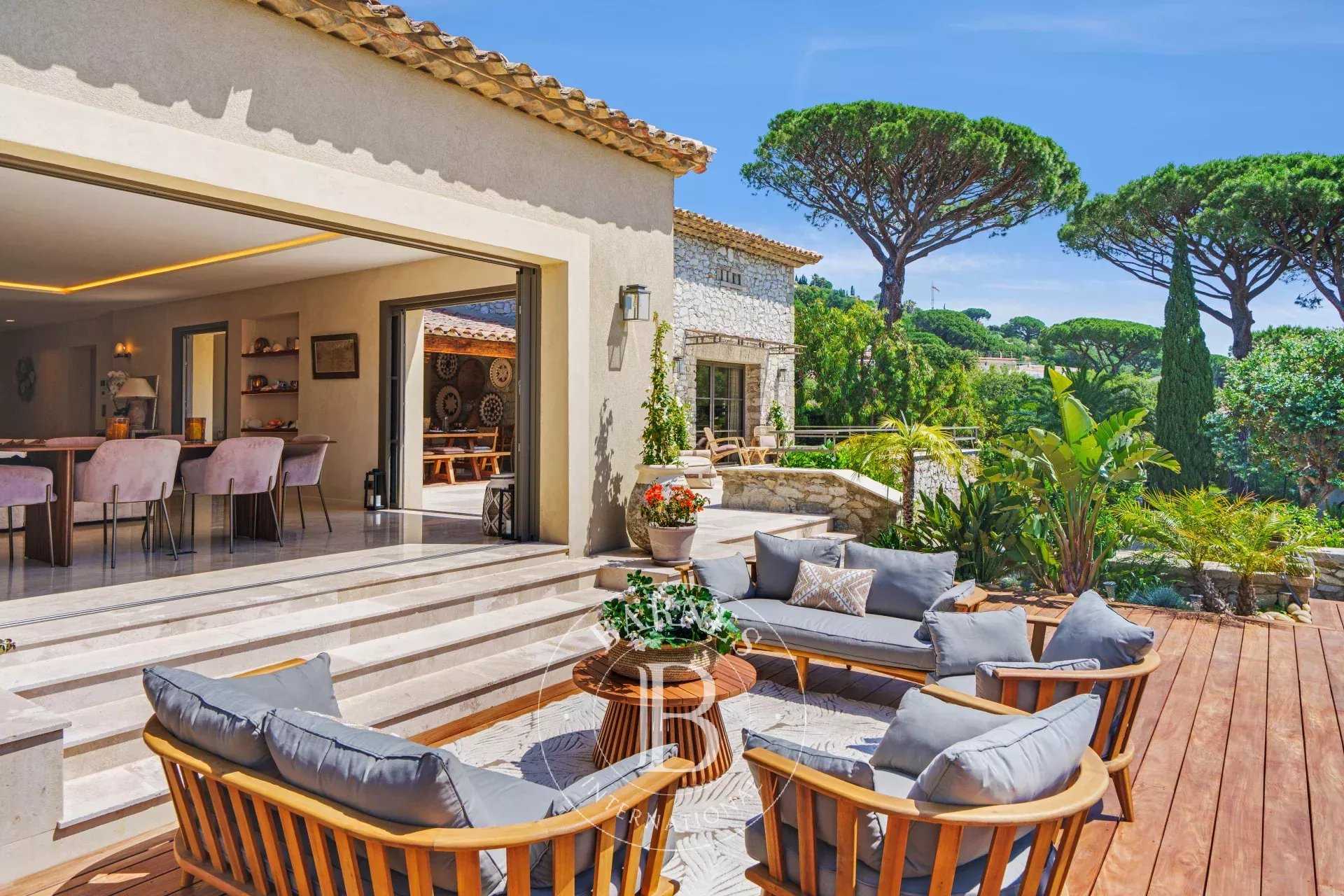 Villa Grimaud - Ref 84842769