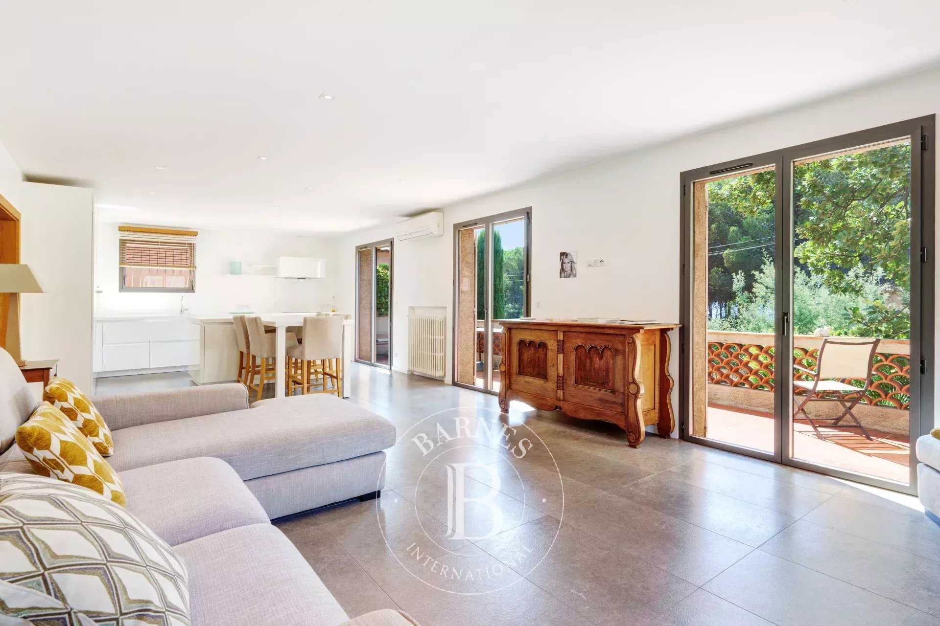 Maison Sainte-Maxime  -  ref 85160230 (picture 3)