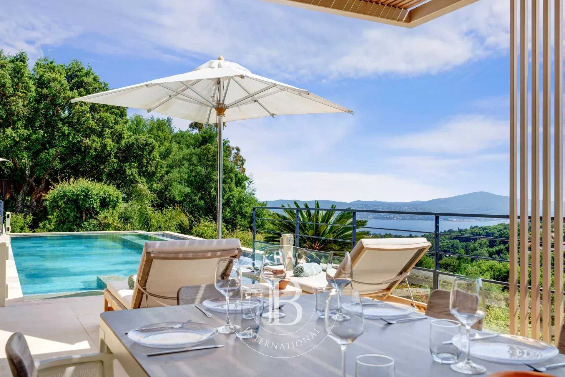 Villa Grimaud - Ref 85956125