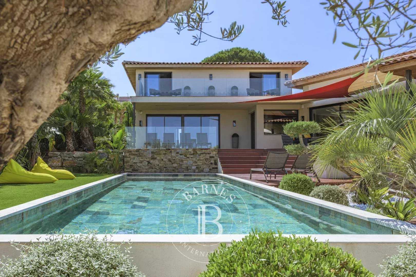 Villa Sainte-Maxime - Ref 86083948