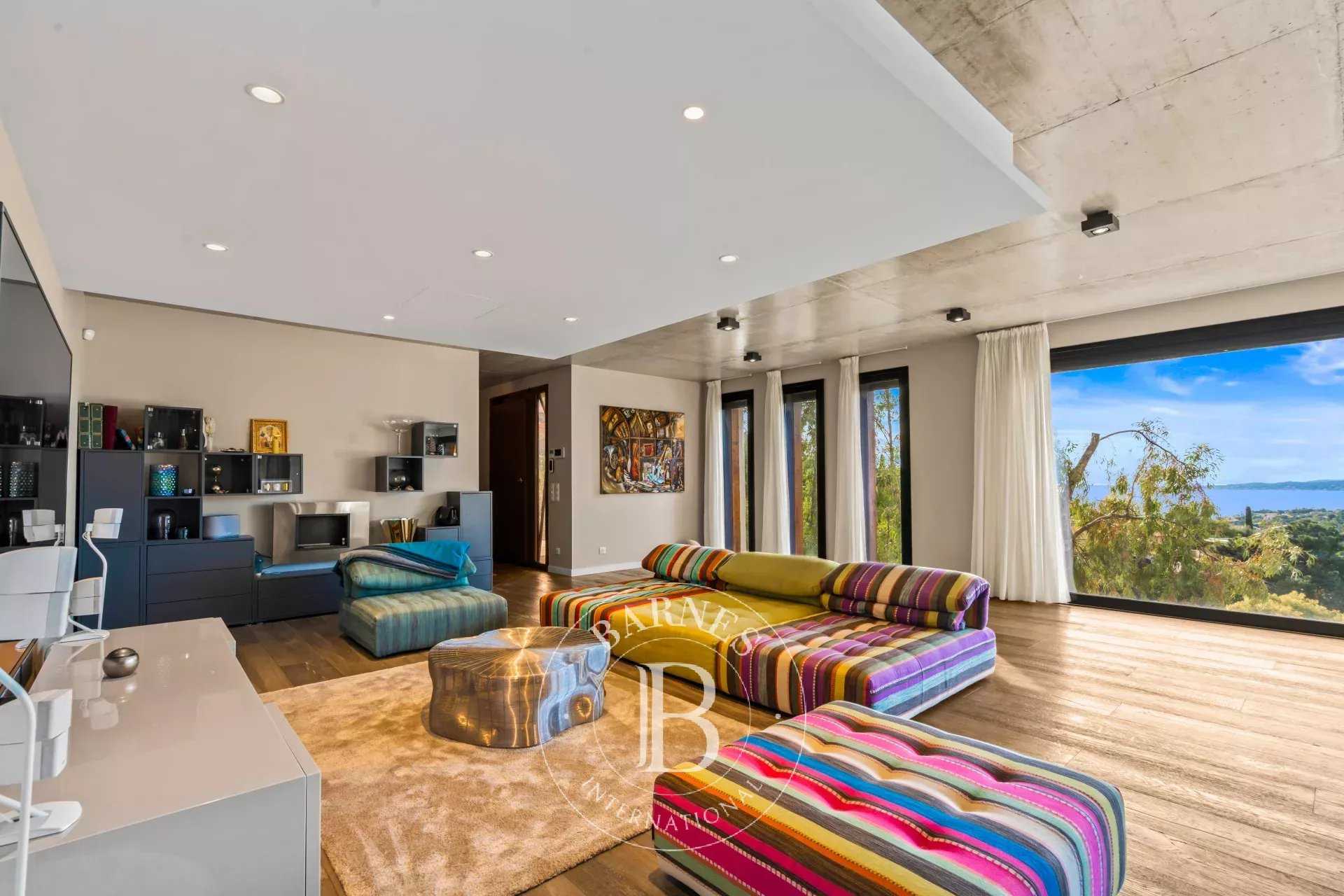 Villa Les Issambres  -  ref 86800304 (picture 3)