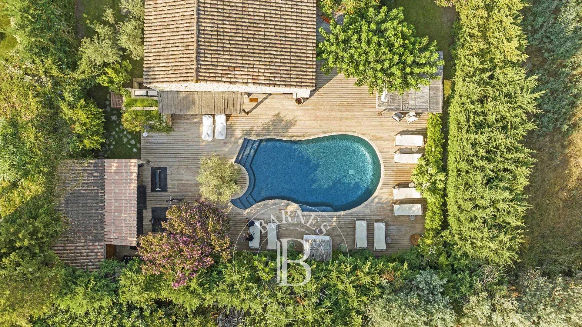Villa Grimaud  -  ref 86054719 (picture 2)