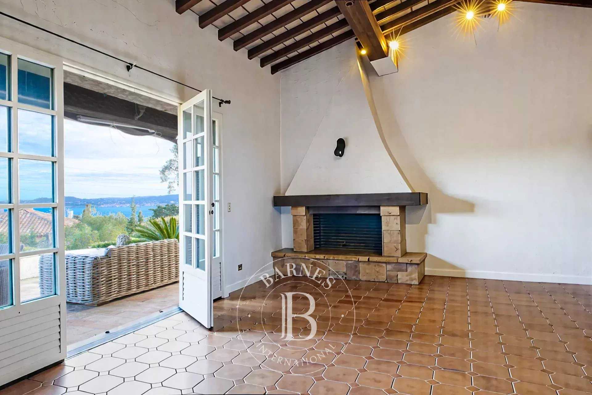 Villa Sainte-Maxime  -  ref 85779257 (picture 3)
