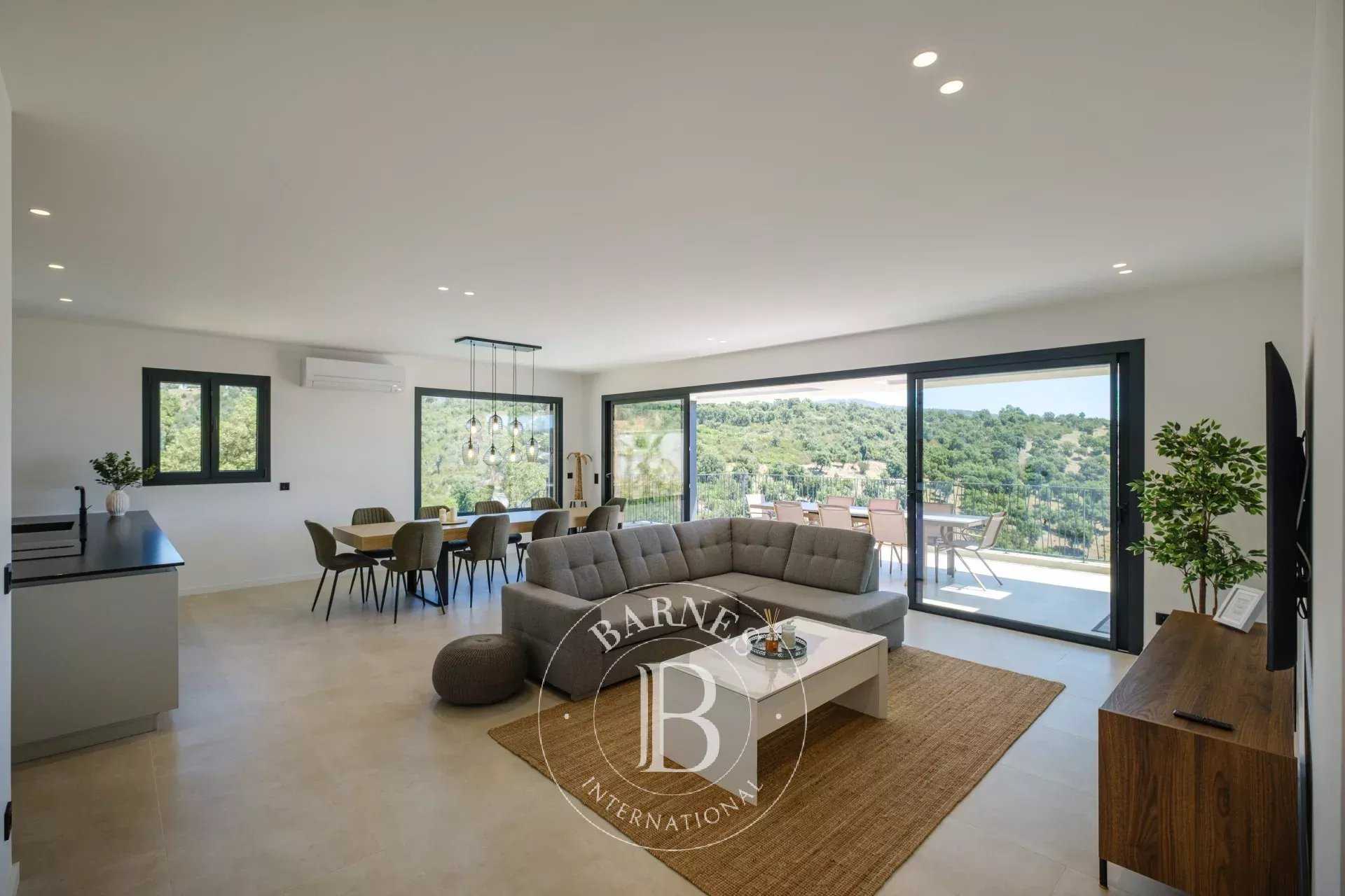 Villa Sainte-Maxime  -  ref 87146007 (picture 3)