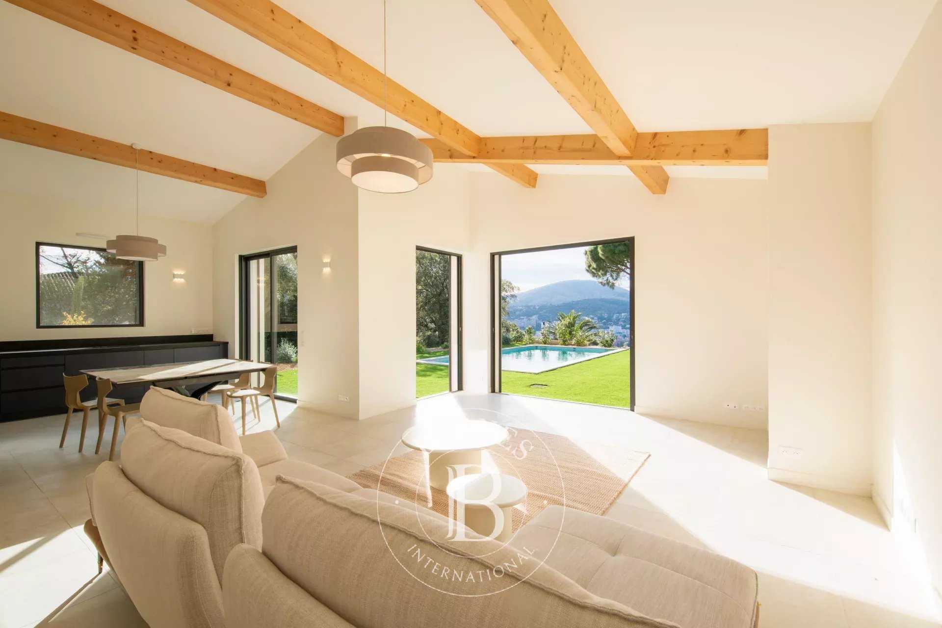 Villa Sainte-Maxime  -  ref 85761598 (picture 3)
