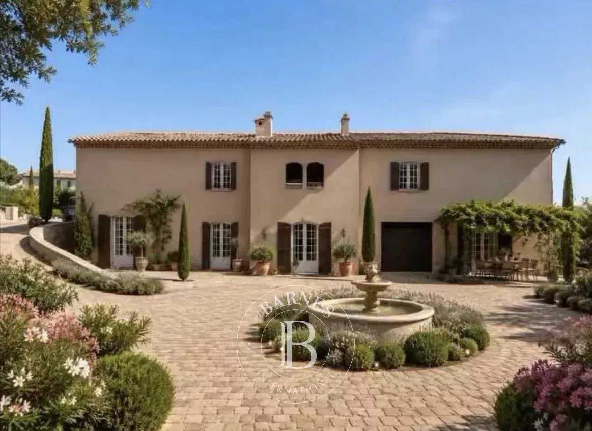 Villa Sainte-Maxime  -  ref 87030754 (picture 1)