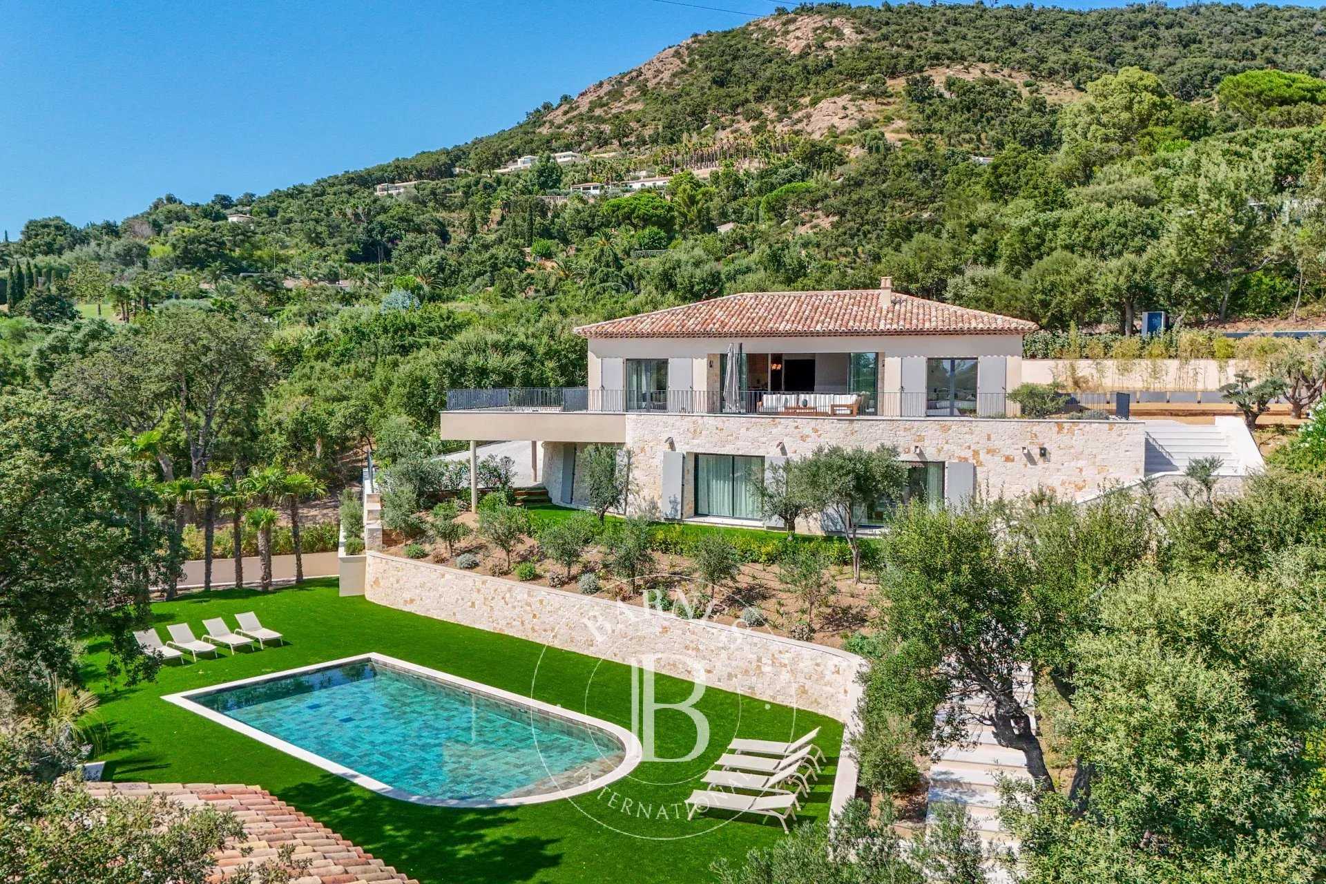 Villa Grimaud  -  ref 86159621 (picture 2)
